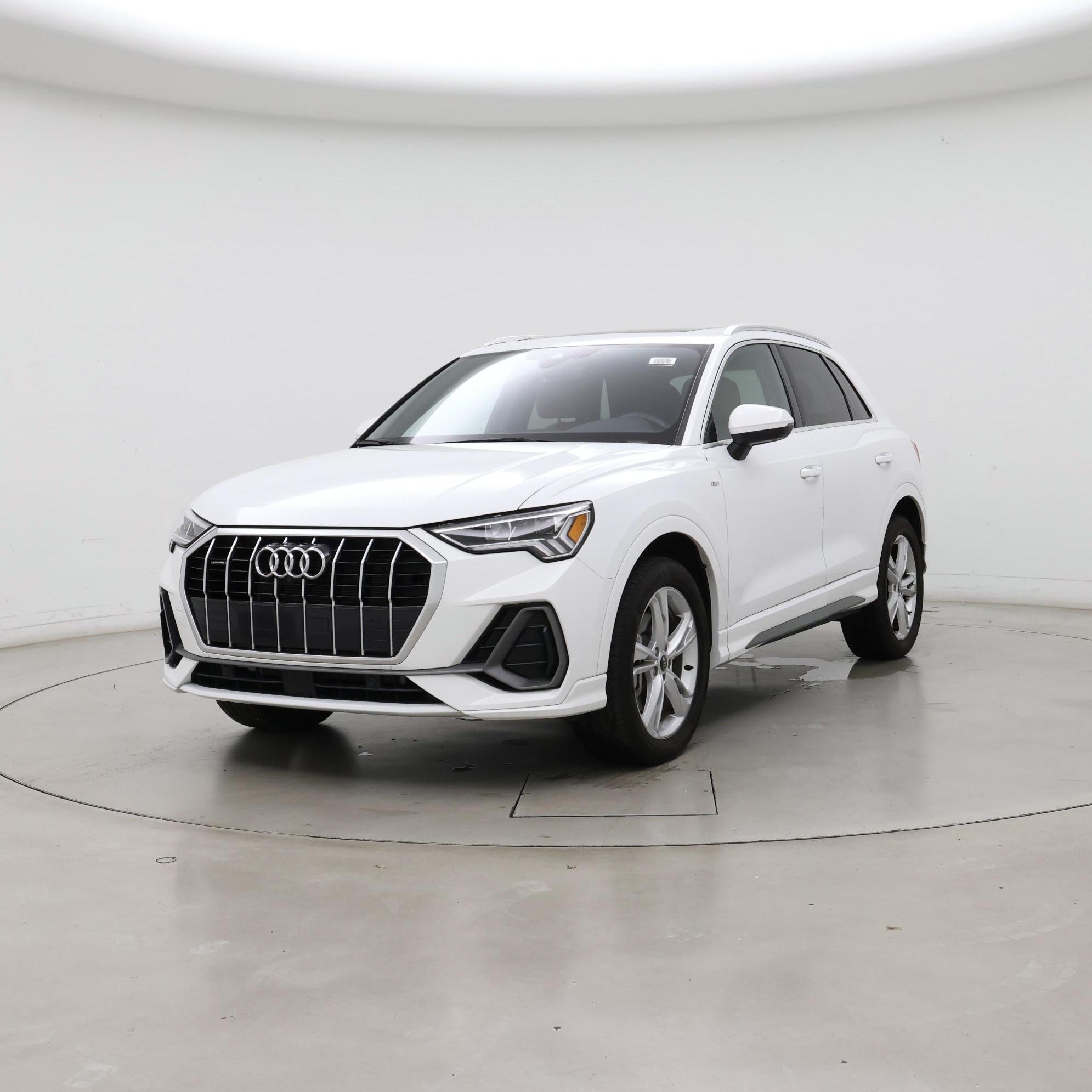 Thumbnail: 2024 Audi Q3 - 4
