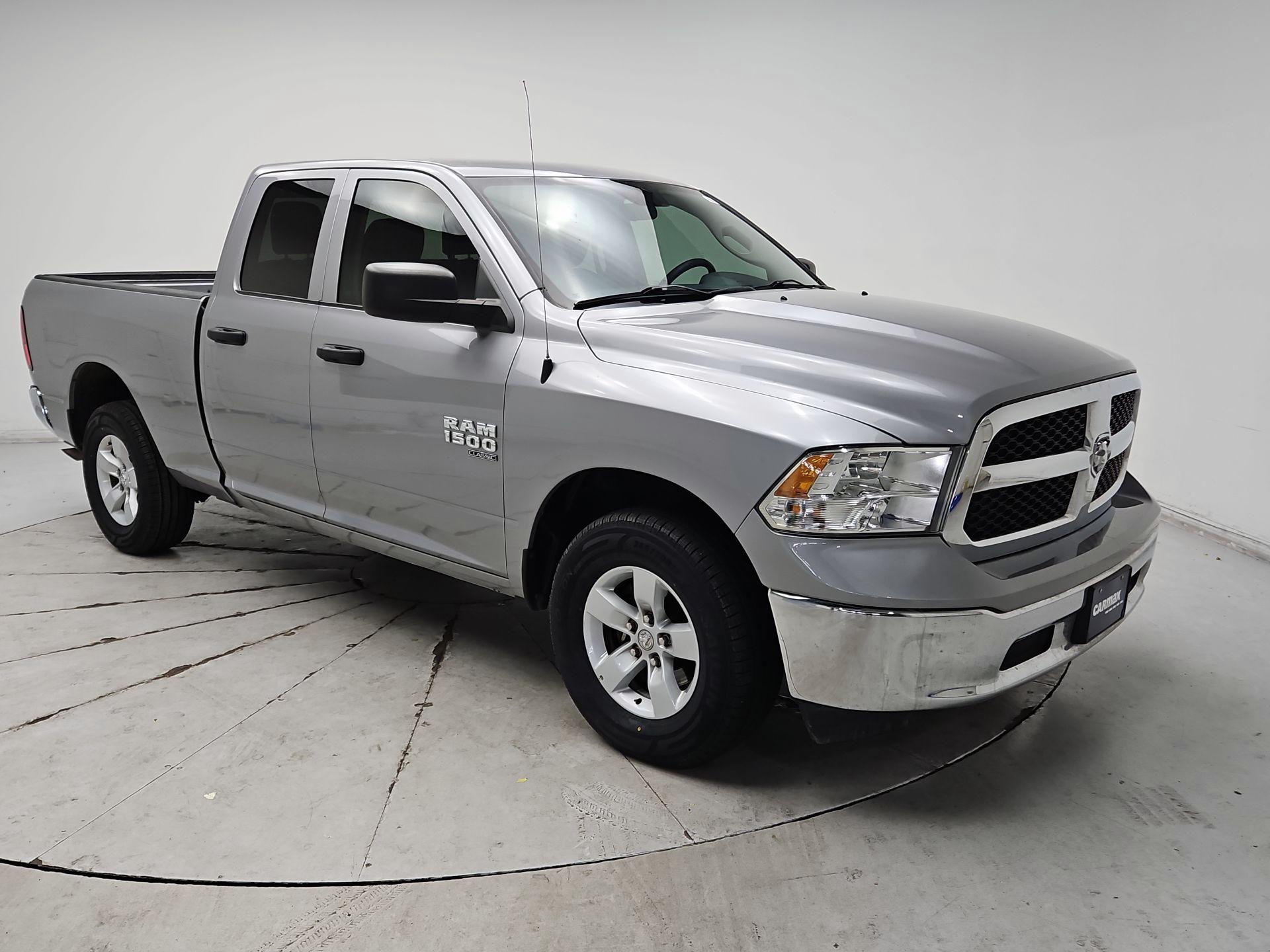 Thumbnail: 2024 RAM 1500 Classic - 1