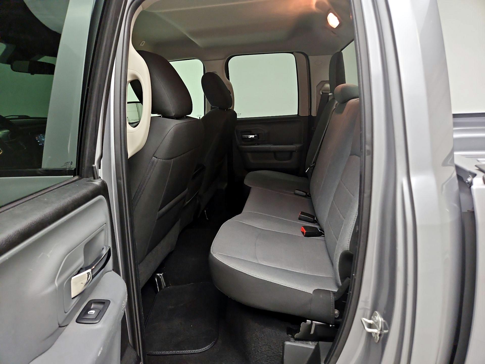 Thumbnail: 2024 RAM 1500 Classic - 17