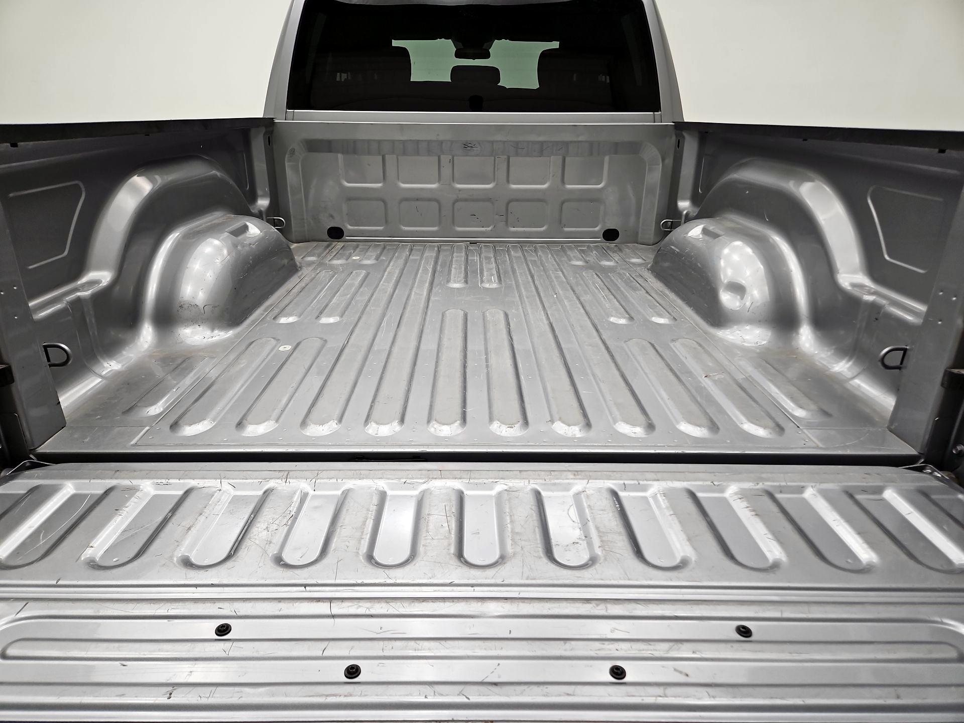 Thumbnail: 2024 RAM 1500 Classic - 18