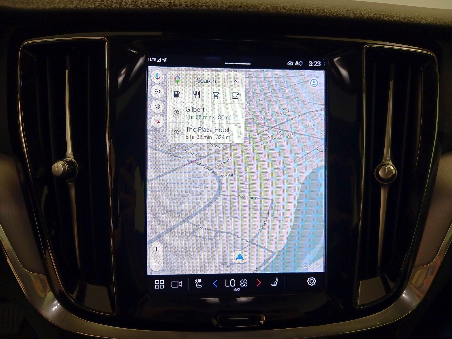 Thumbnail: 2024 Volvo S60 - 14