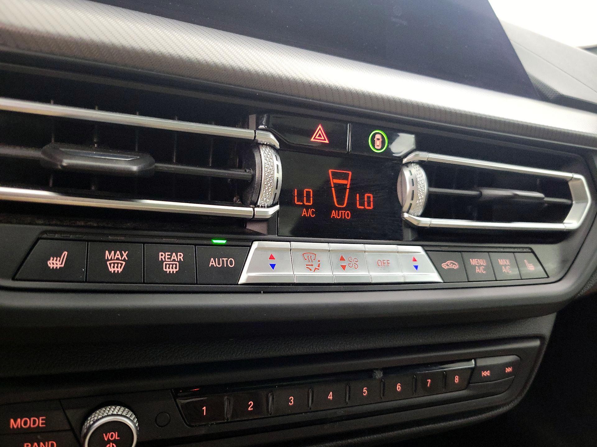 Thumbnail: 2021 BMW 2 Series - 16