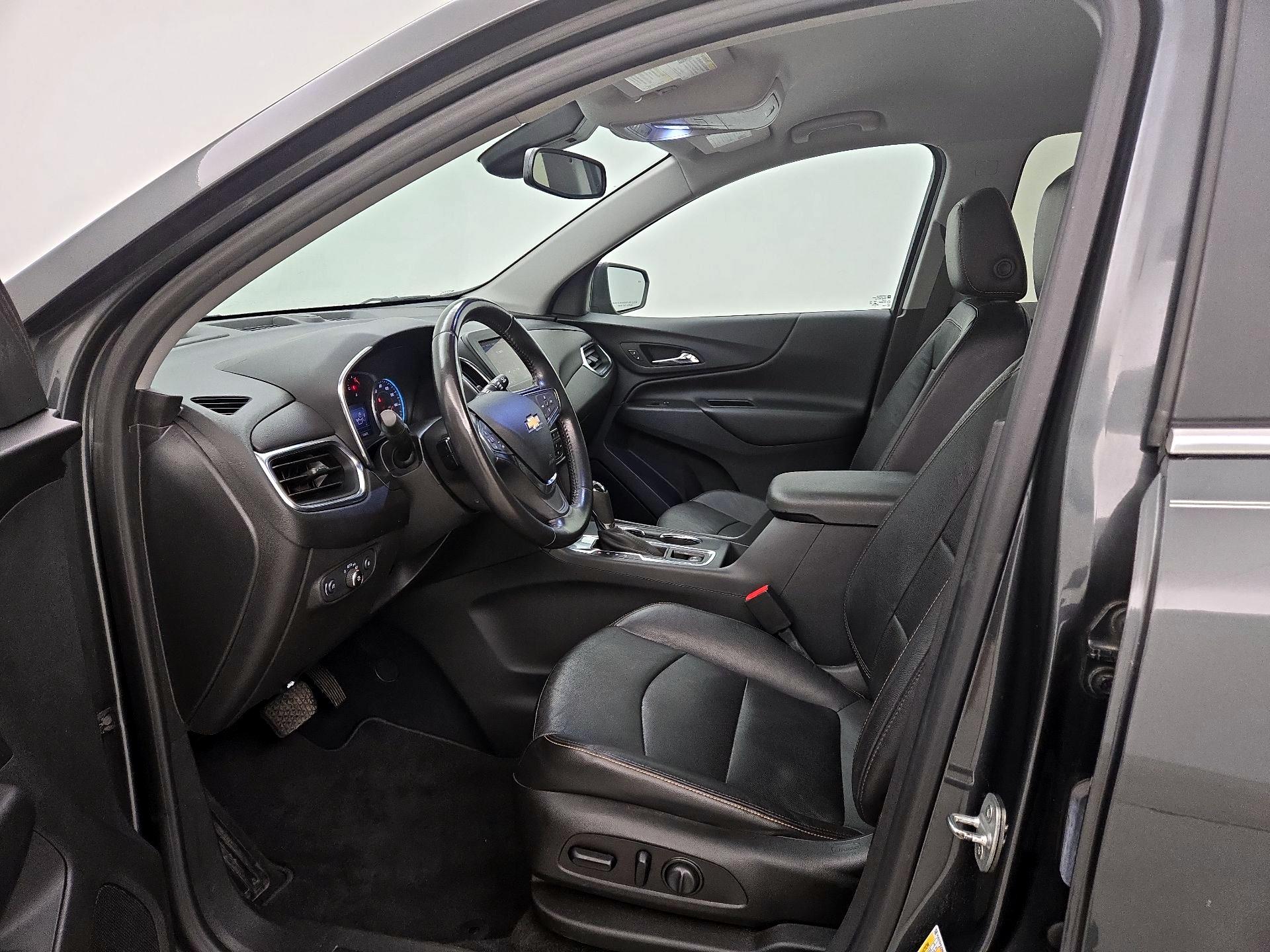 Thumbnail: 2021 Chevrolet Equinox - 11