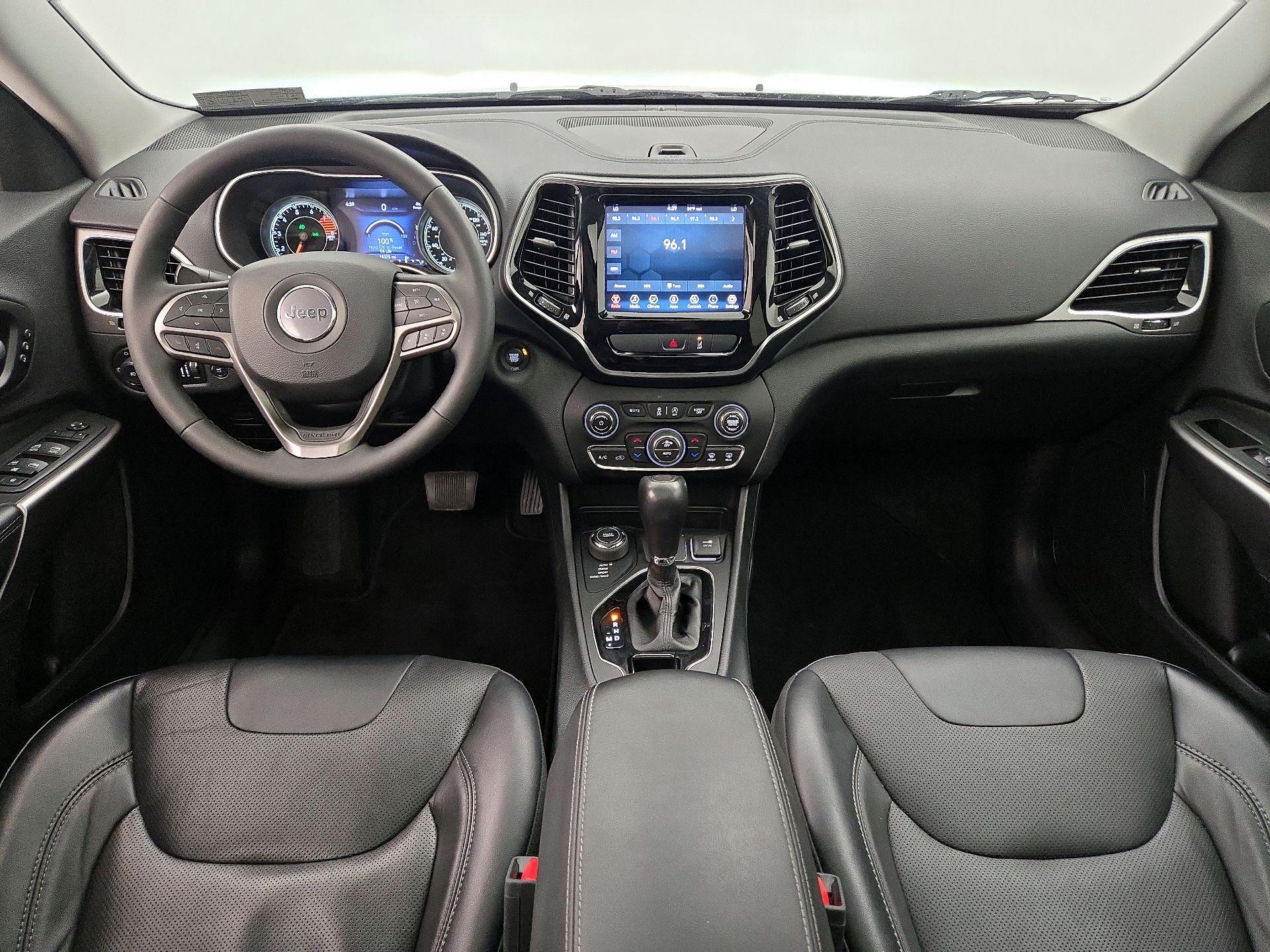 Thumbnail: 2022 Jeep Cherokee - 9