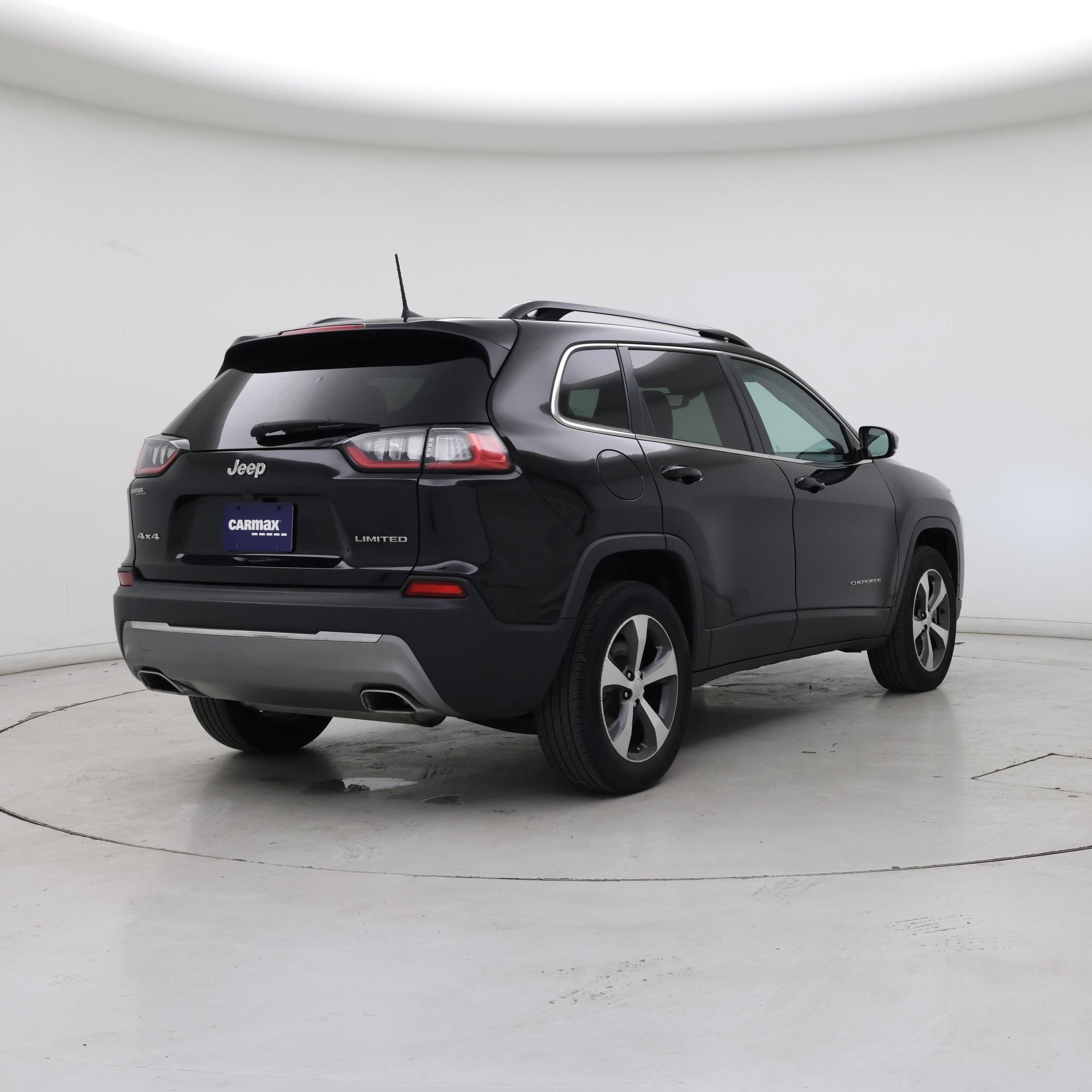 Thumbnail: 2022 Jeep Cherokee - 8