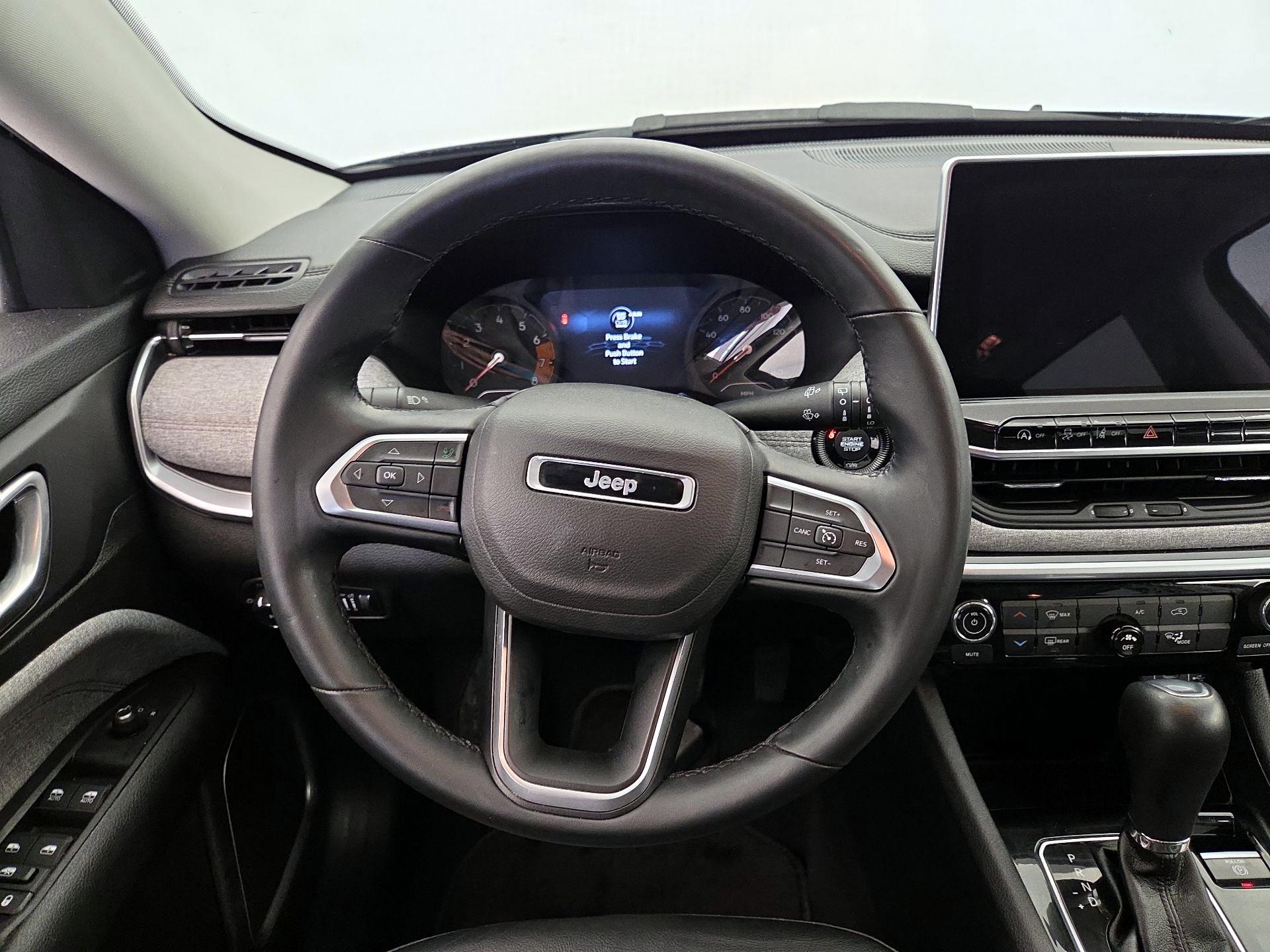 Thumbnail: 2022 Jeep Compass - 10