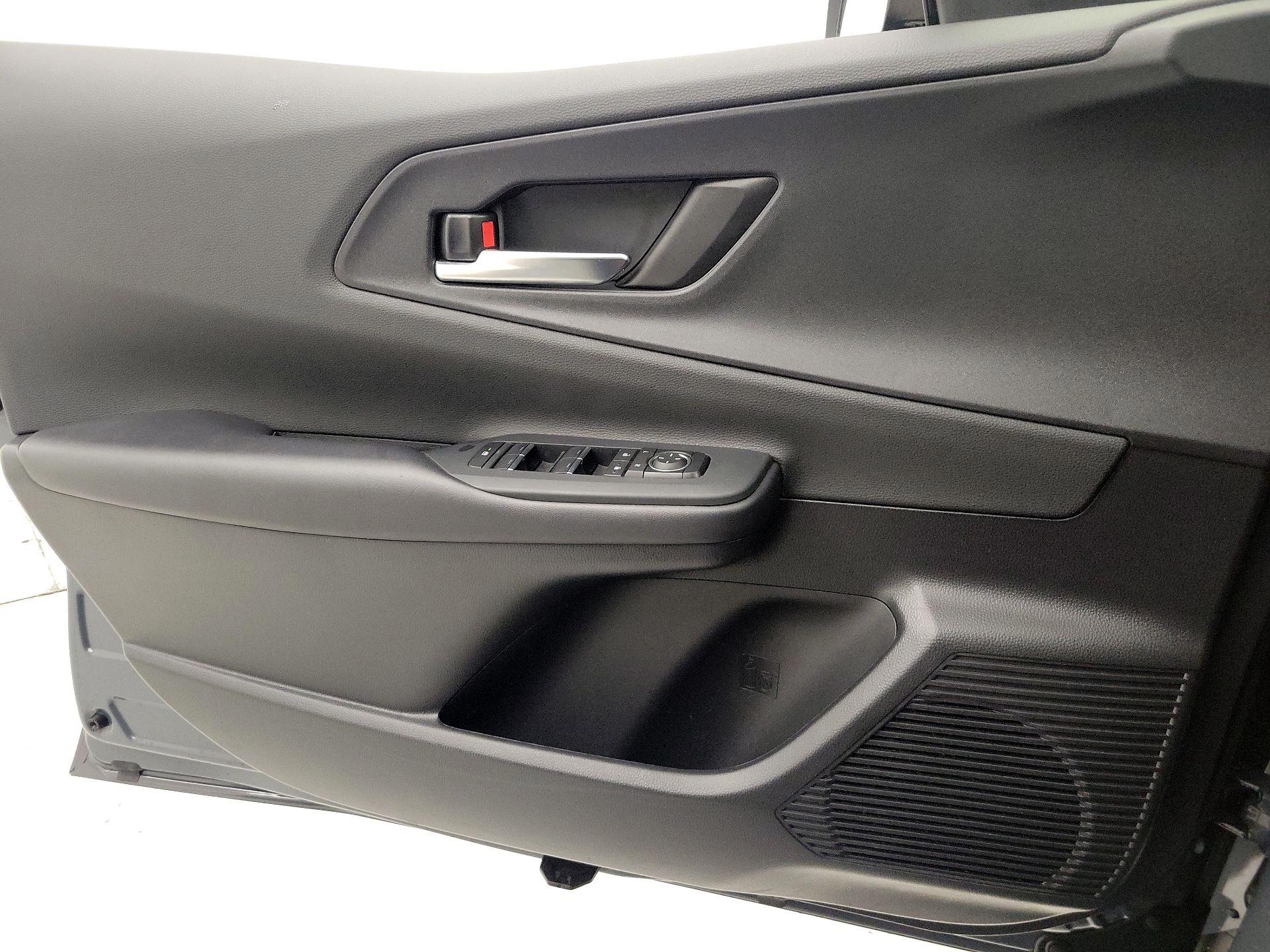 Thumbnail: 2024 Toyota Prius Prime - 12