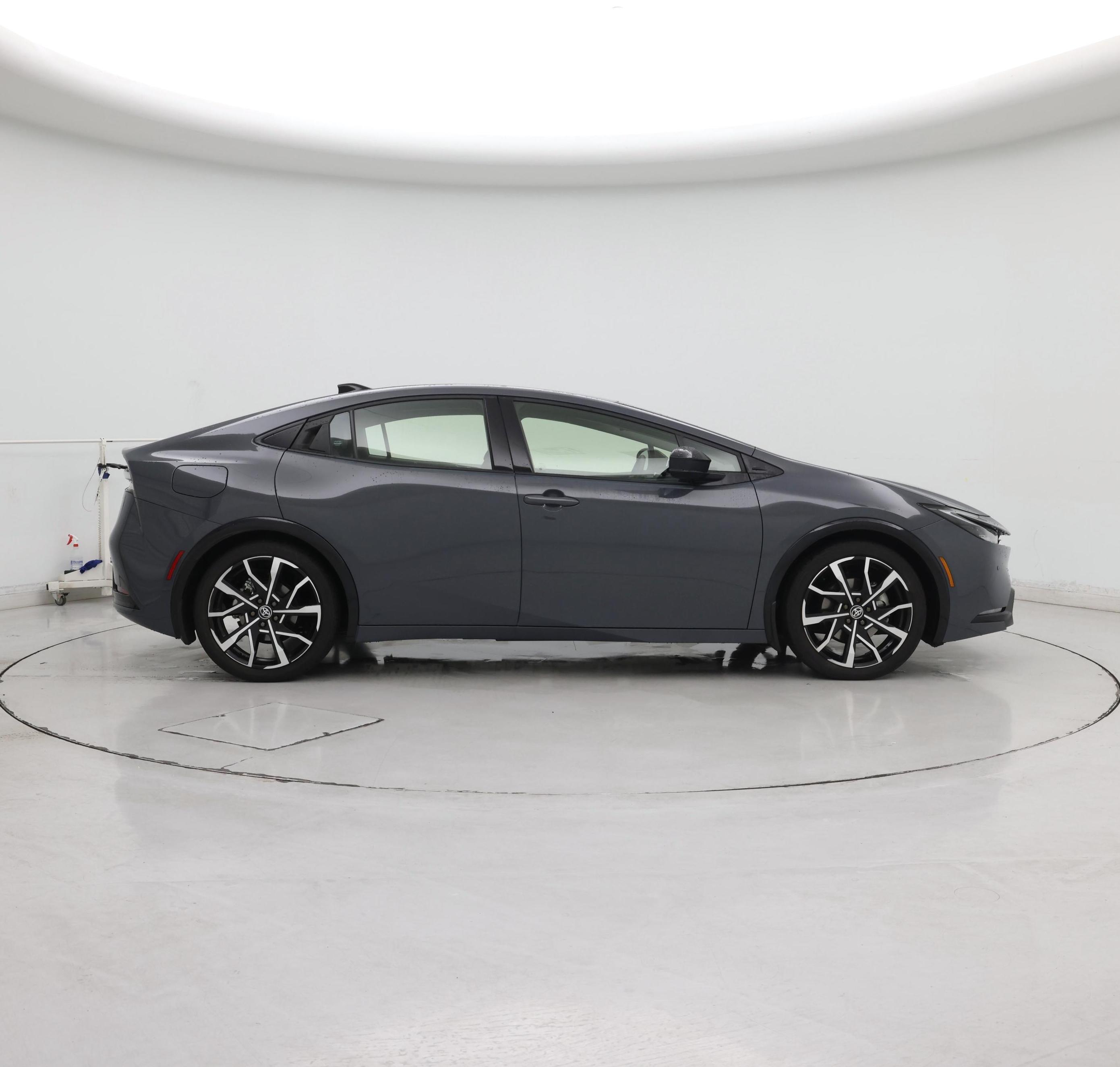 Thumbnail: 2024 Toyota Prius Prime - 7