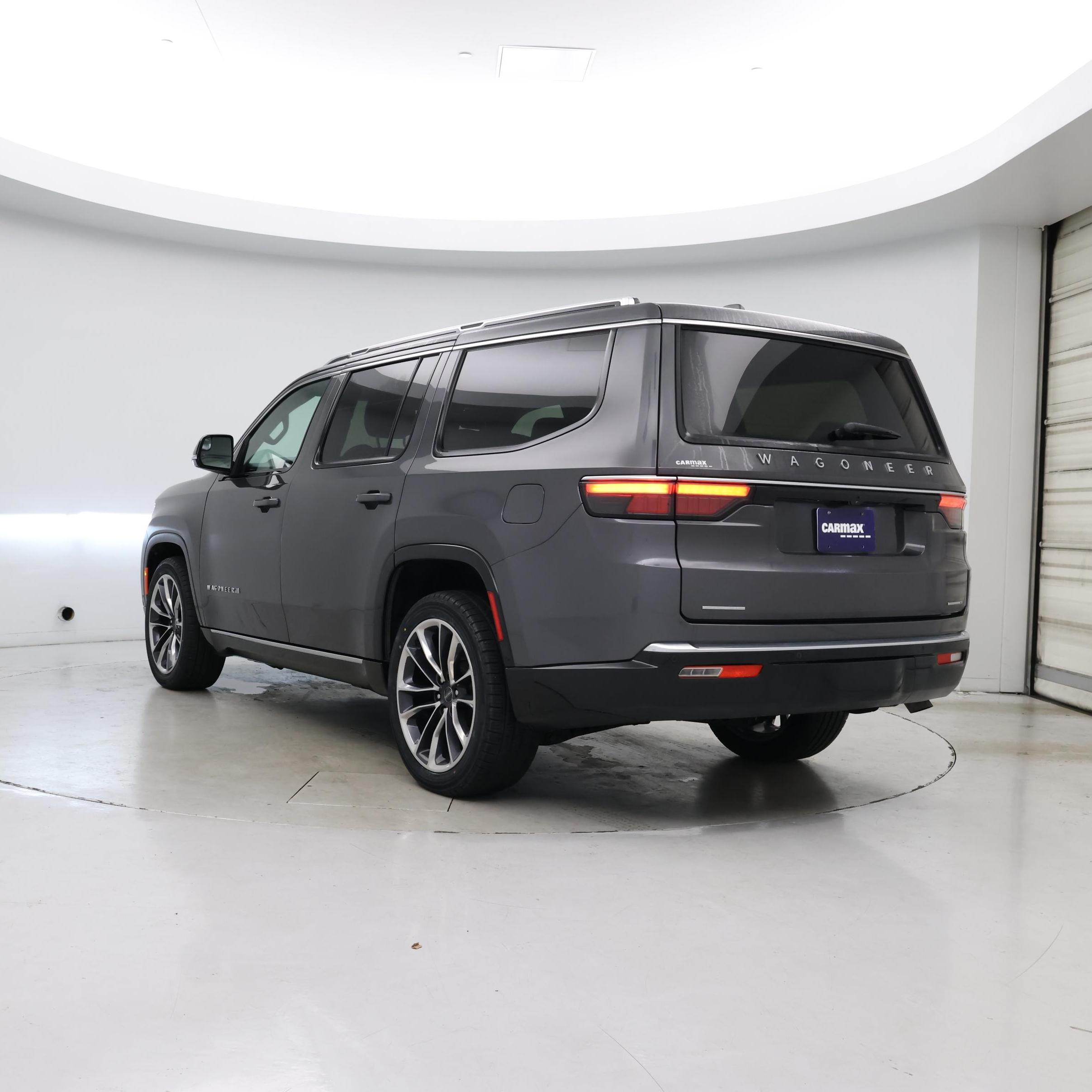 Thumbnail: 2022 Jeep Wagoneer - 2