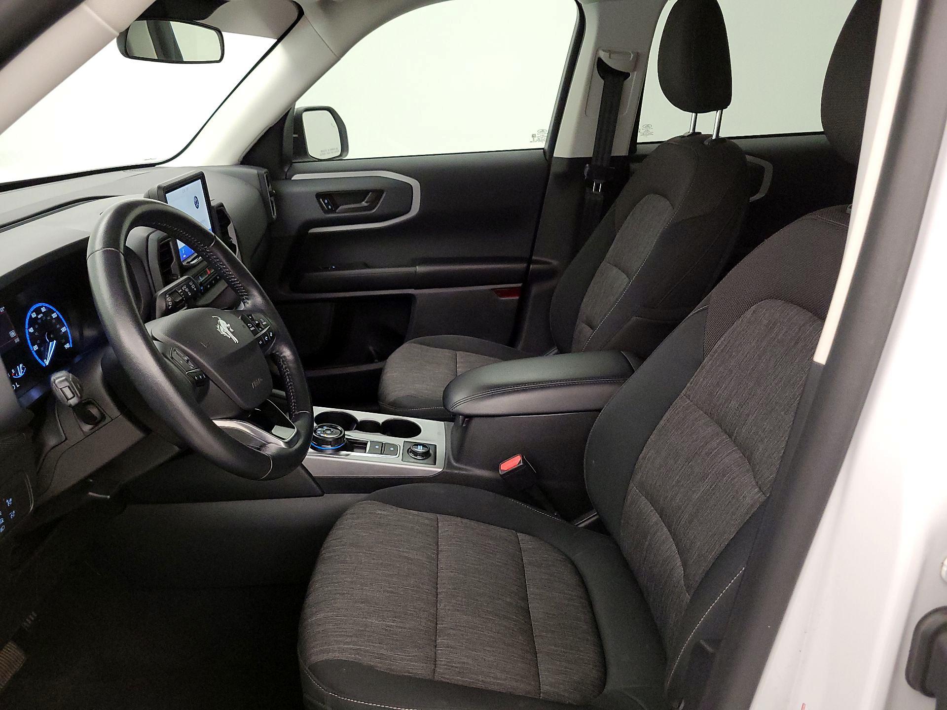 Thumbnail: 2021 Ford Bronco Sport - 11