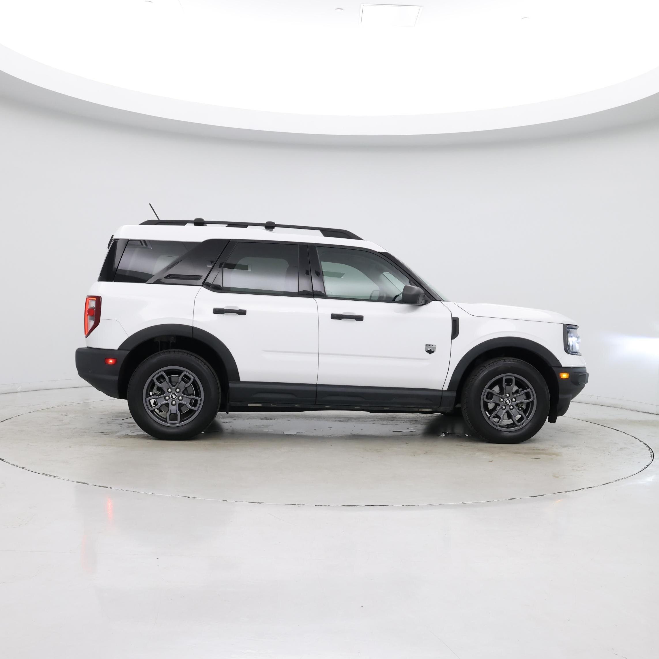 Thumbnail: 2021 Ford Bronco Sport - 7