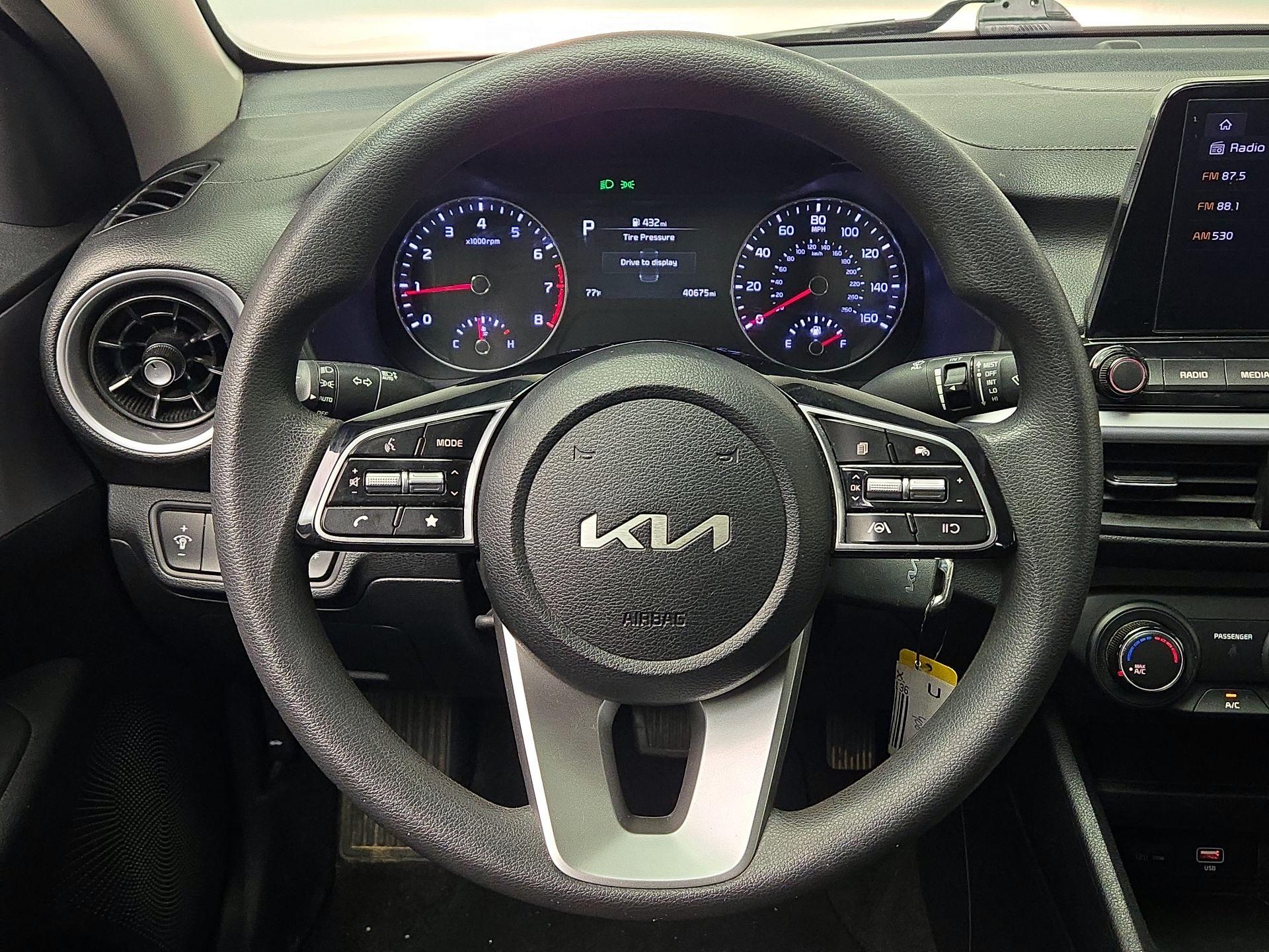 Thumbnail: 2024 Kia Forte - 10