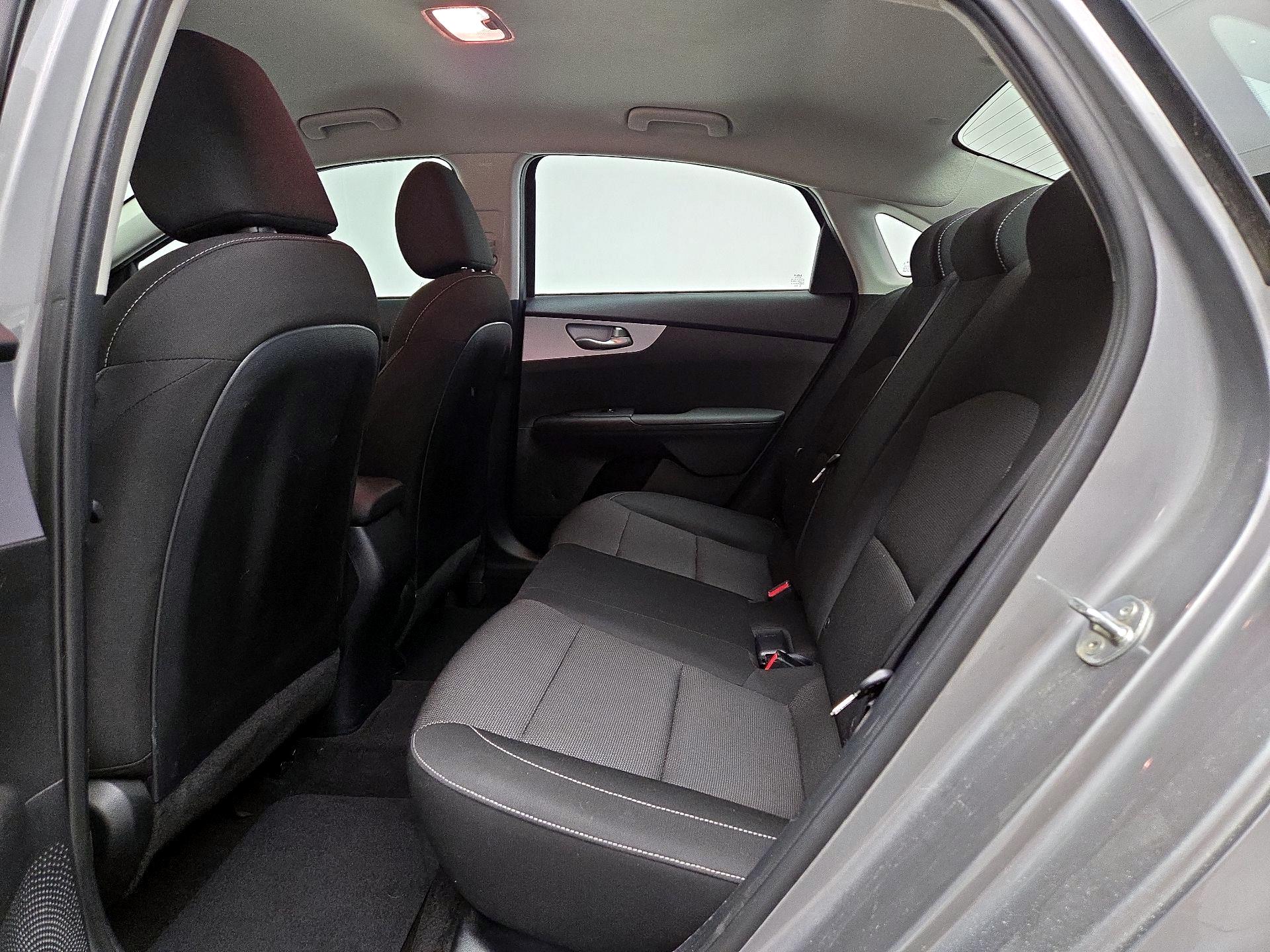 Thumbnail: 2024 Kia Forte - 19