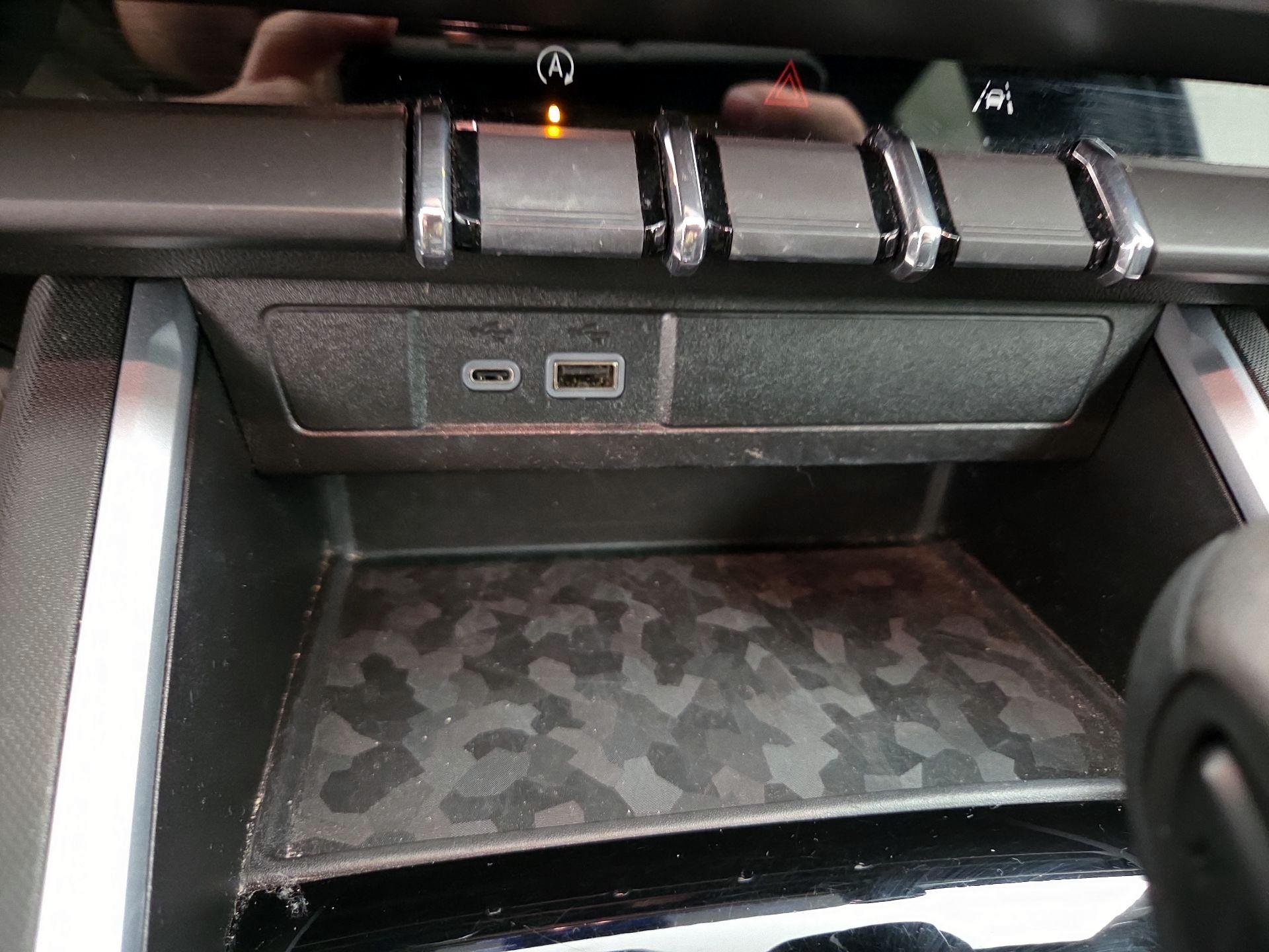 Thumbnail: 2023 Chevrolet Colorado - 18