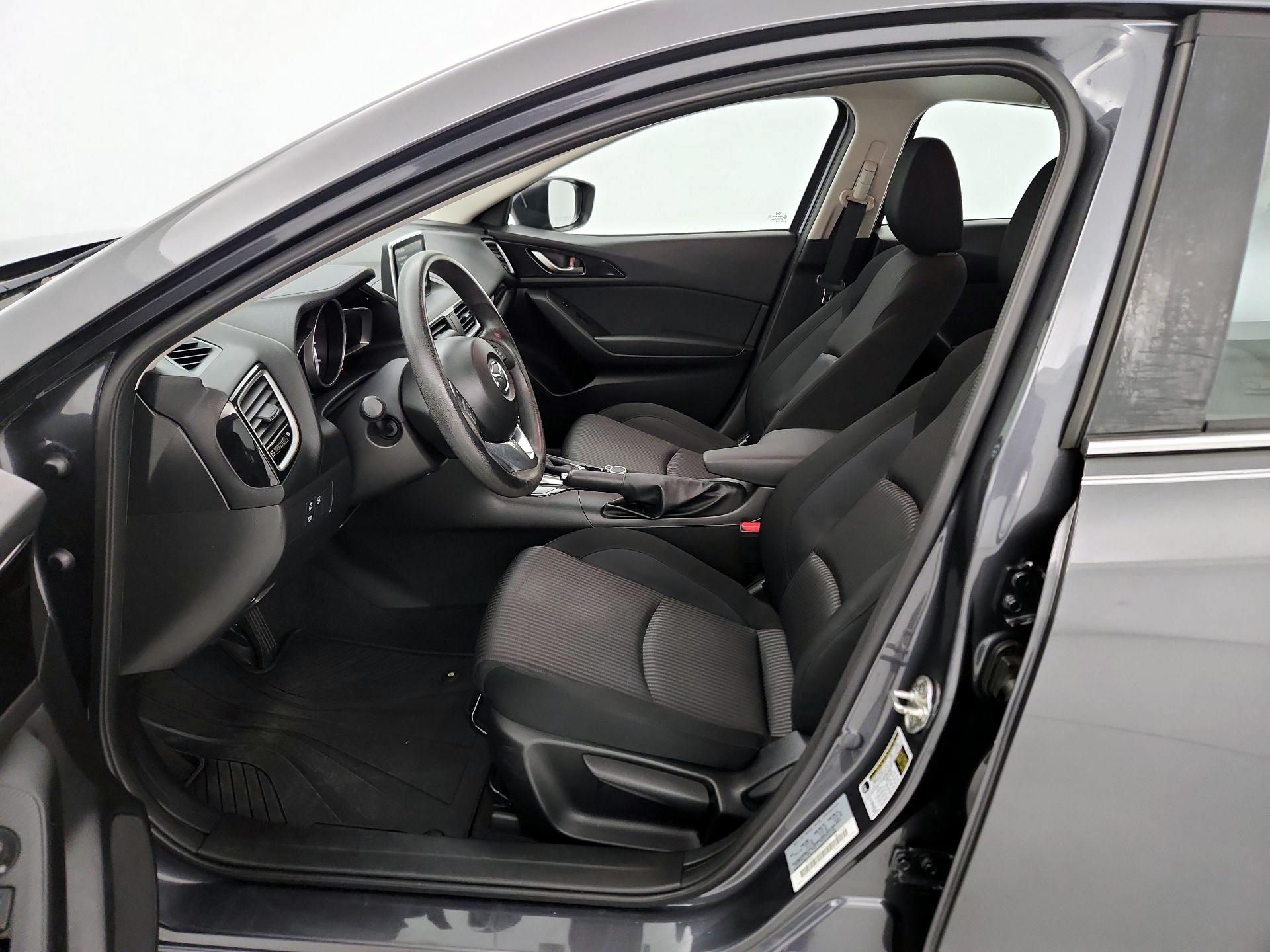 Thumbnail: 2016 Mazda Mazda3 - 11