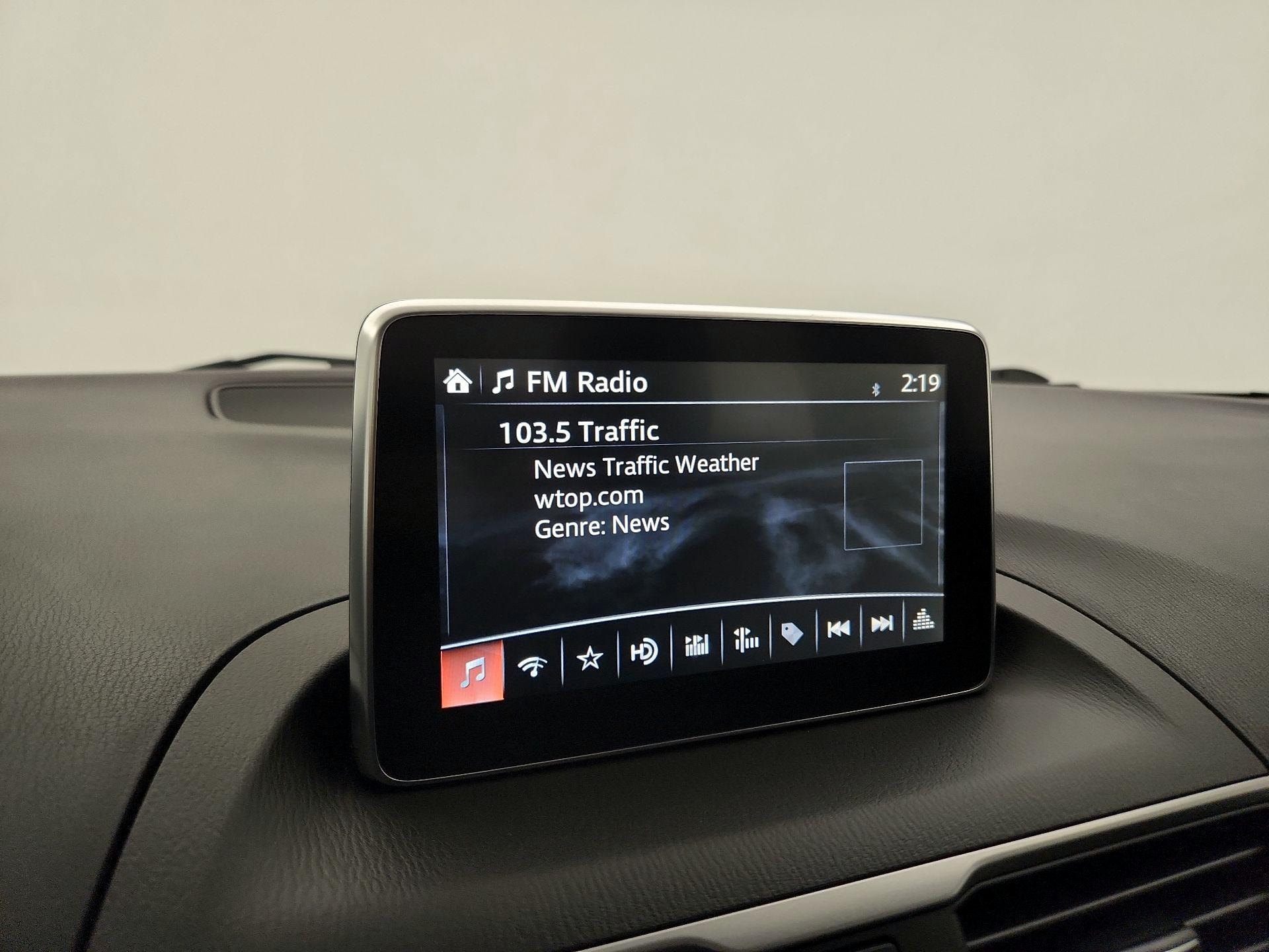 Thumbnail: 2016 Mazda Mazda3 - 15