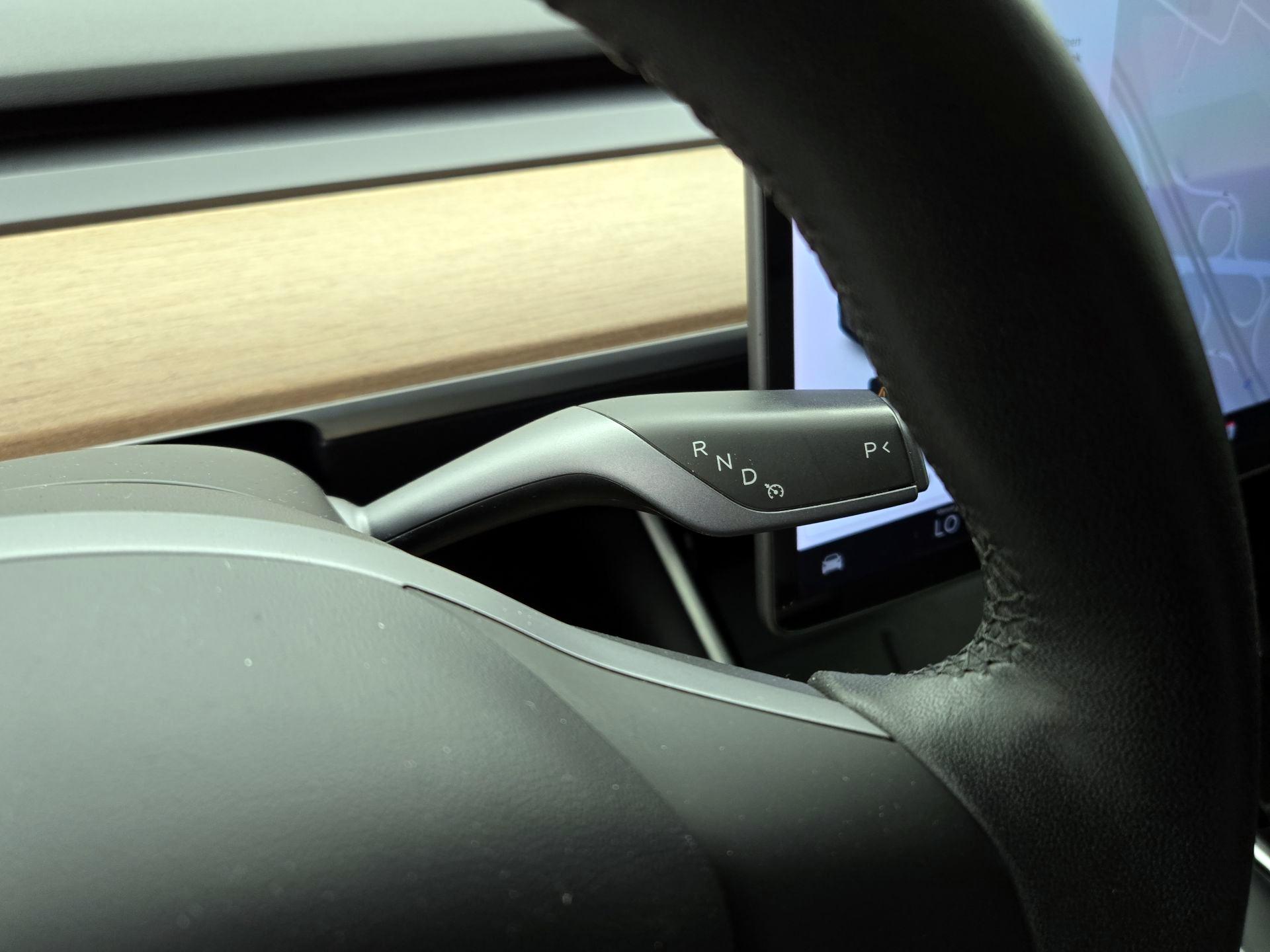 Thumbnail: 2020 Tesla Model Y - 17