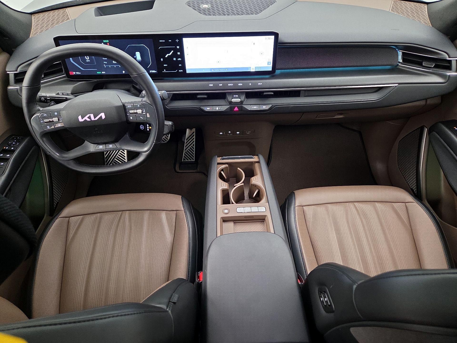 Thumbnail: 2024 Kia EV9 - 9