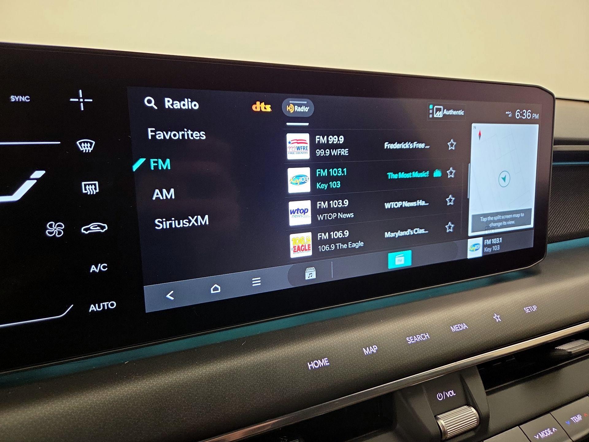 Thumbnail: 2024 Kia EV9 - 16