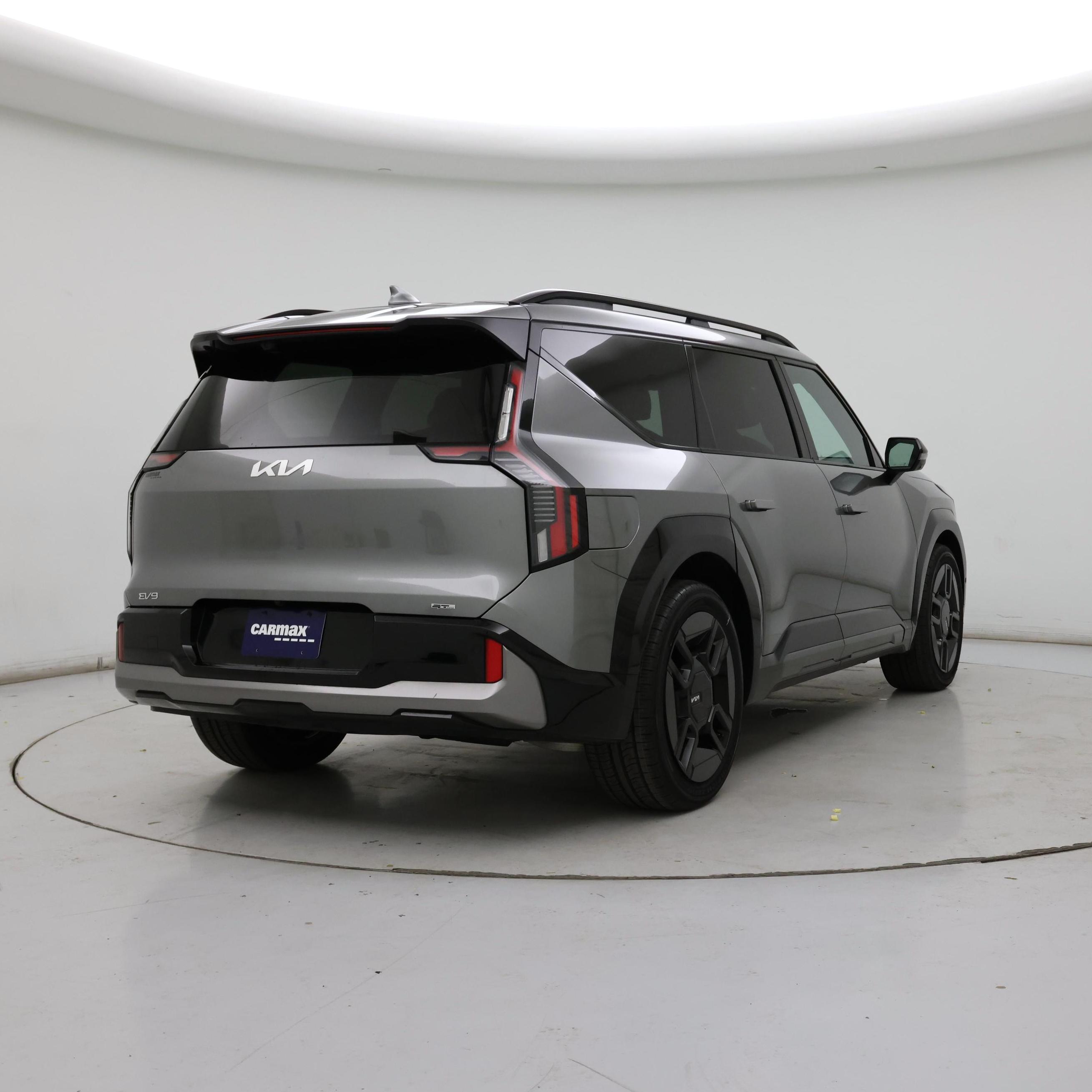 Thumbnail: 2024 Kia EV9 - 8