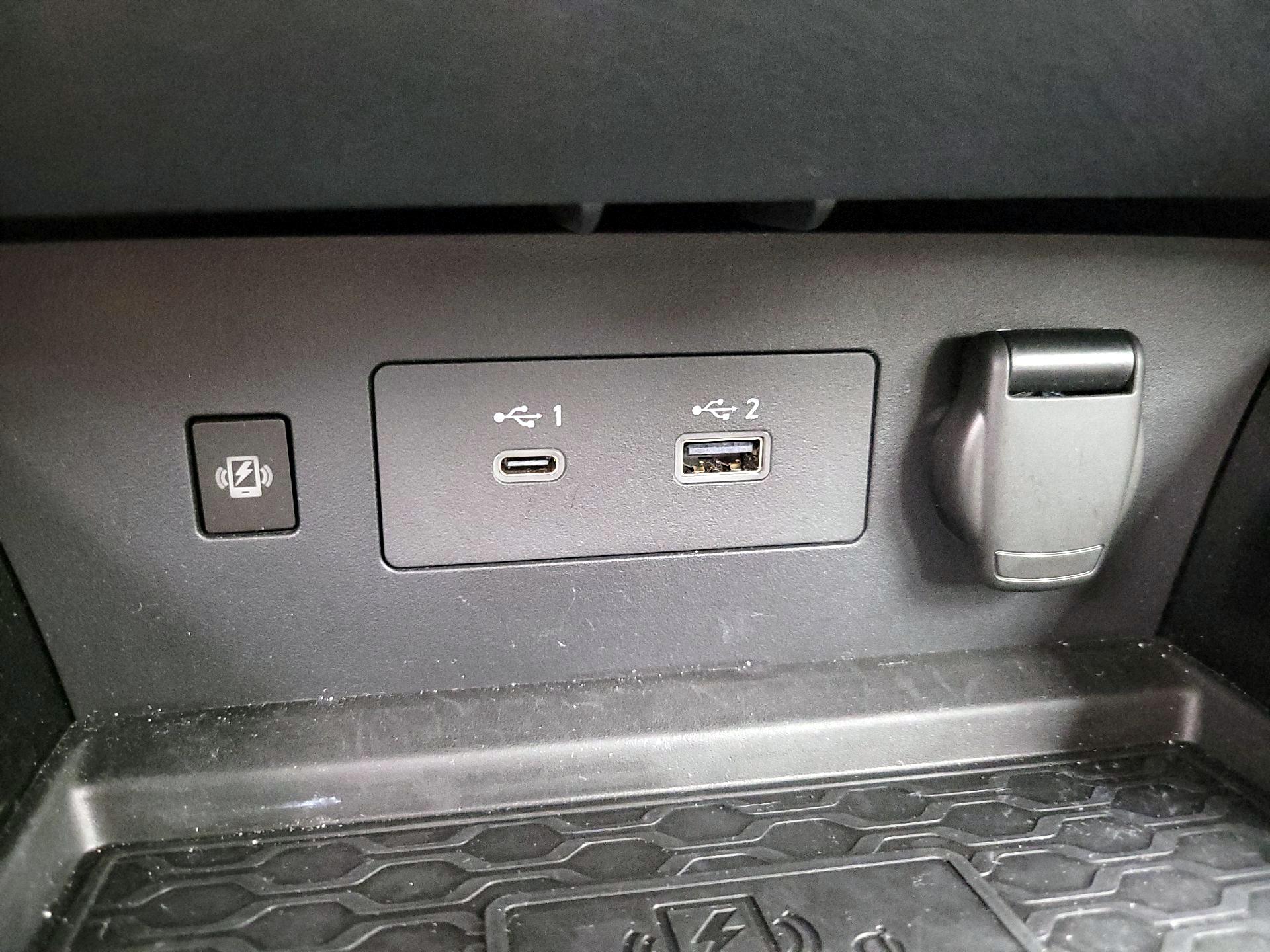 Thumbnail: 2023 Nissan Altima - 19