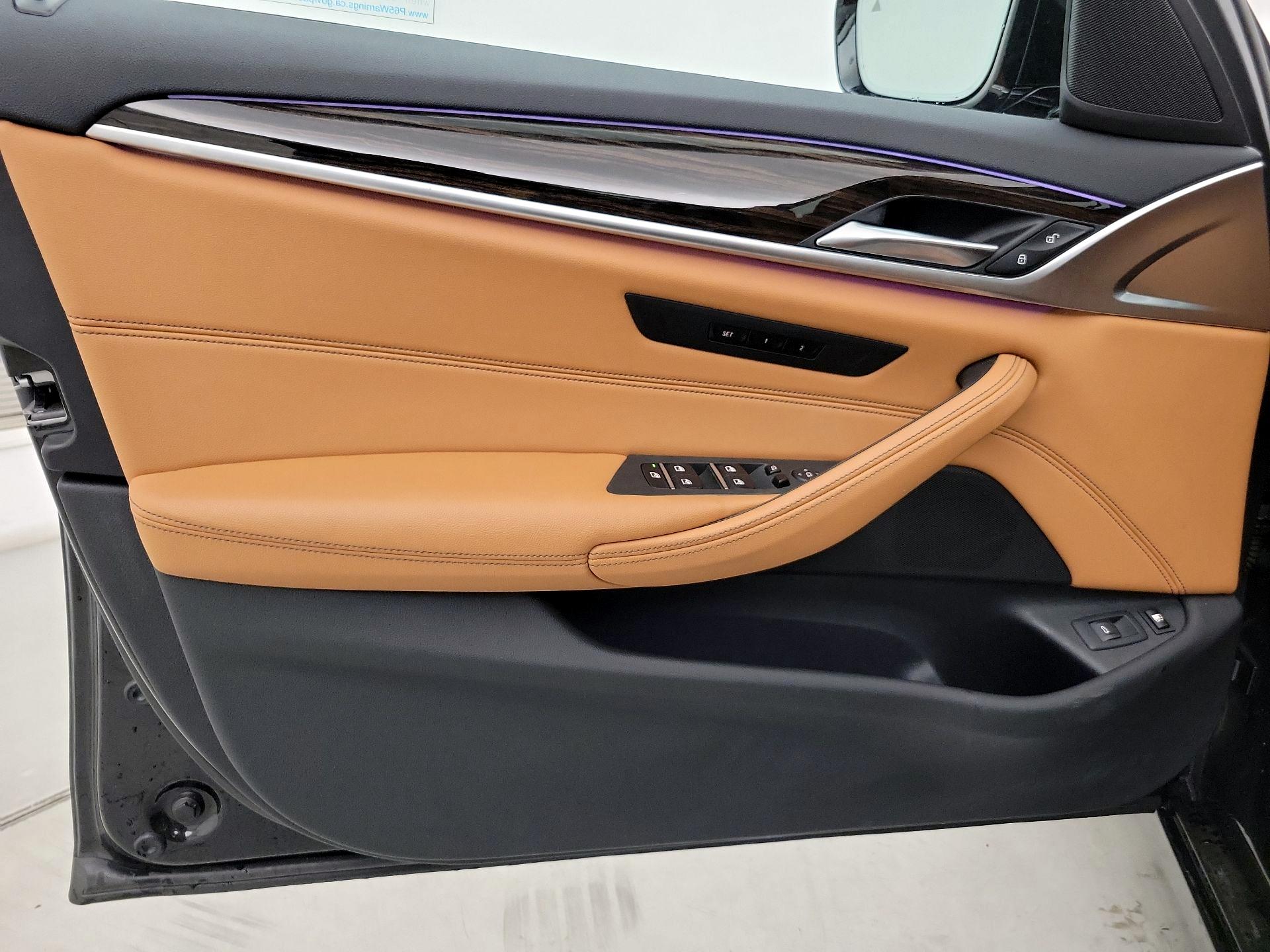 Thumbnail: 2023 BMW 5 Series - 12