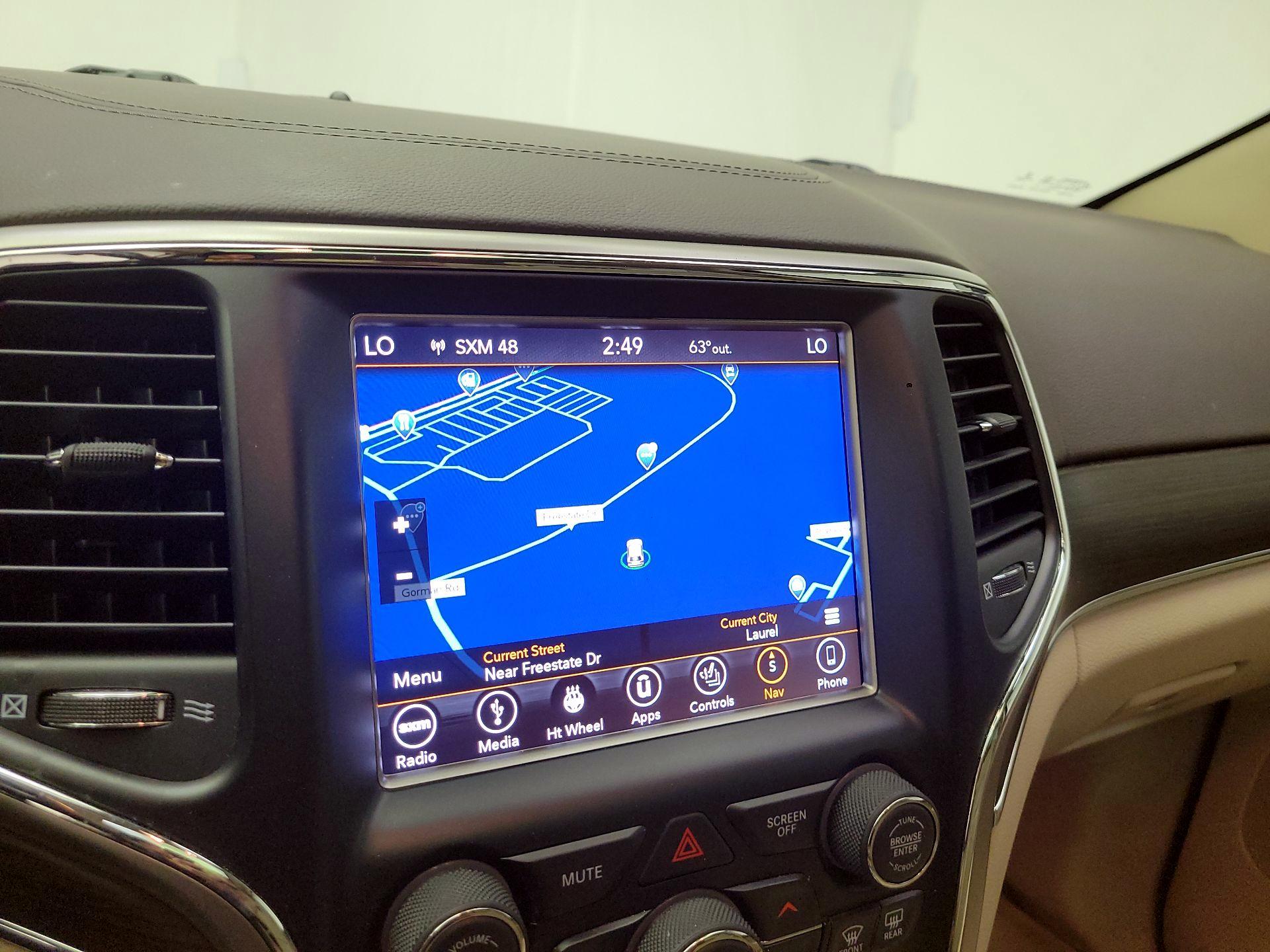 Thumbnail: 2018 Jeep Grand Cherokee - 12