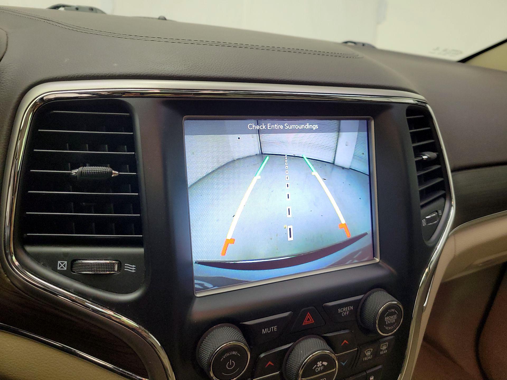 Thumbnail: 2018 Jeep Grand Cherokee - 13