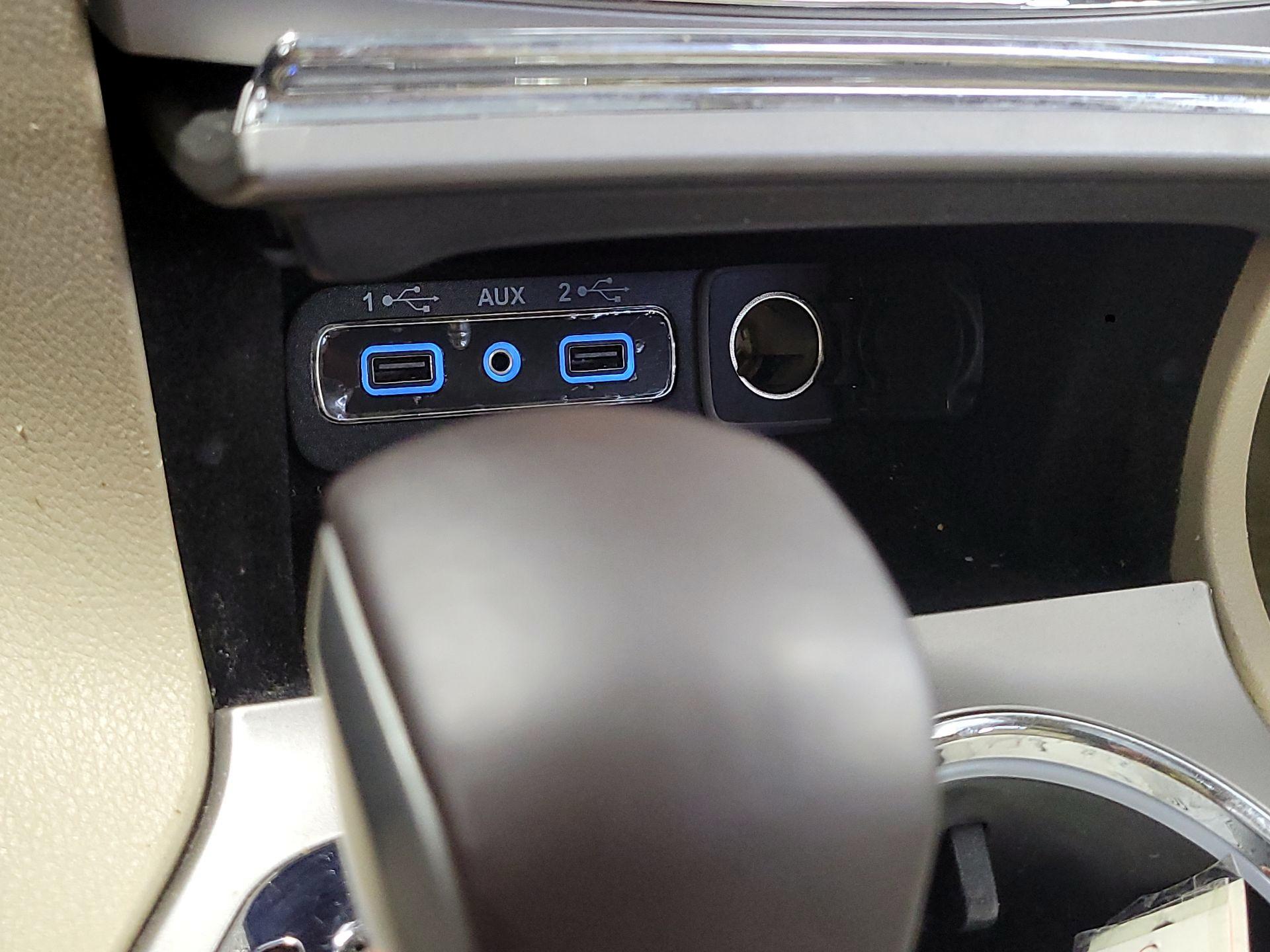 Thumbnail: 2018 Jeep Grand Cherokee - 17