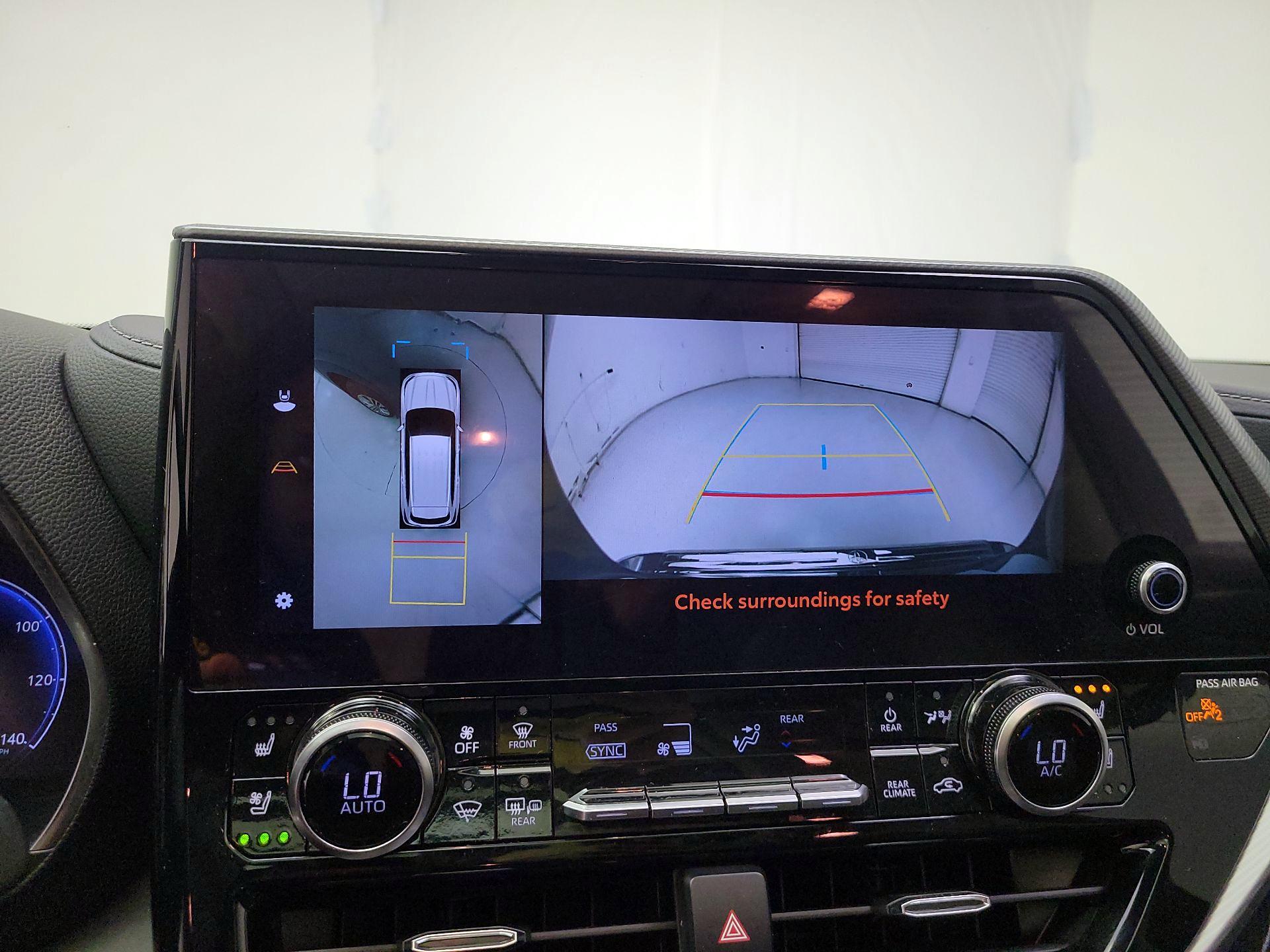 Thumbnail: 2024 Toyota Highlander - 12