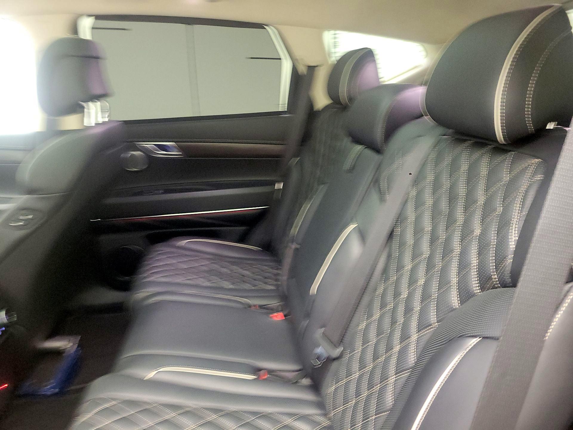 Thumbnail: 2021 Genesis GV80 - 19