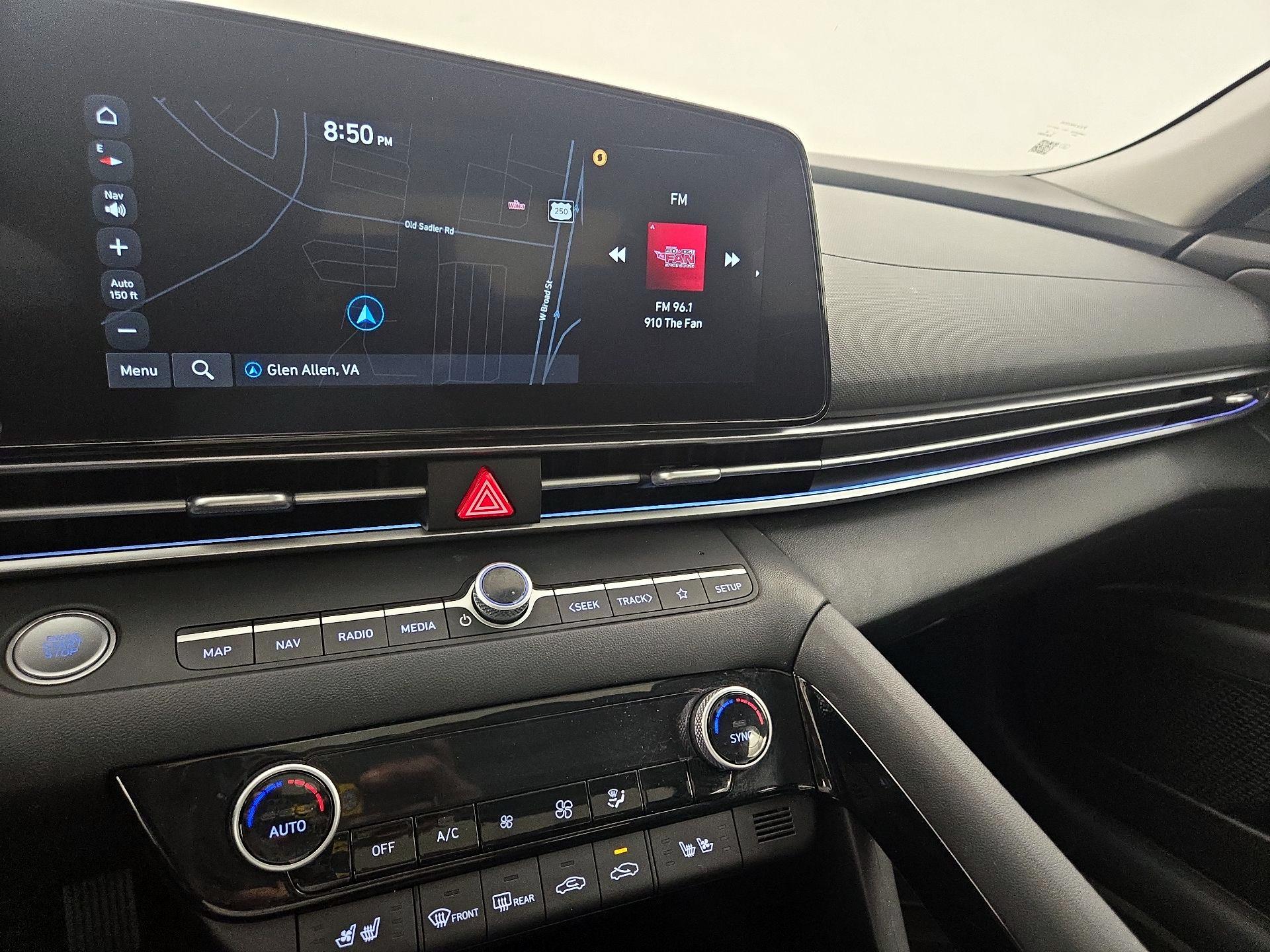 Thumbnail: 2024 Hyundai Elantra - 14