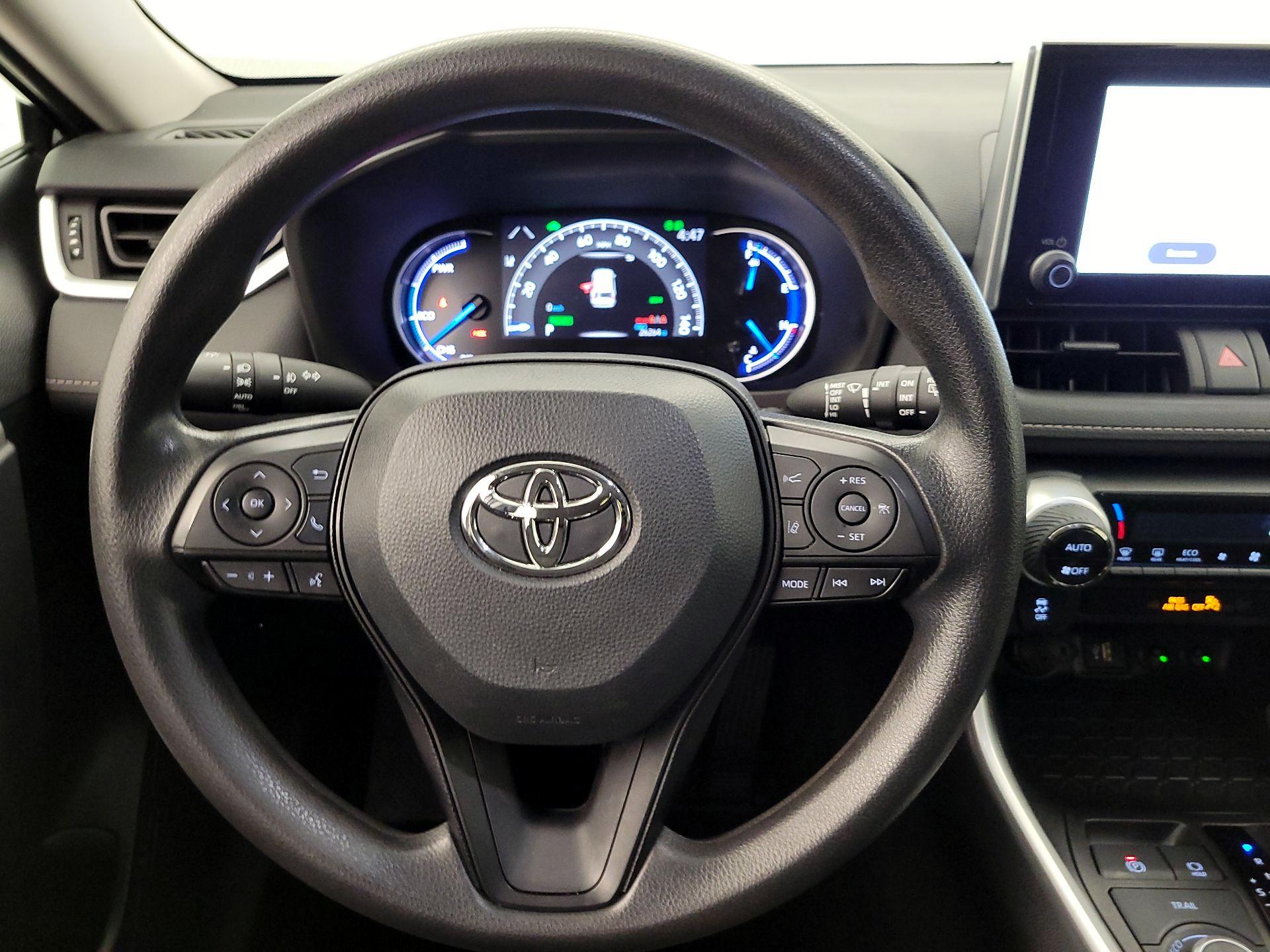 Thumbnail: 2024 Toyota RAV4 - 10