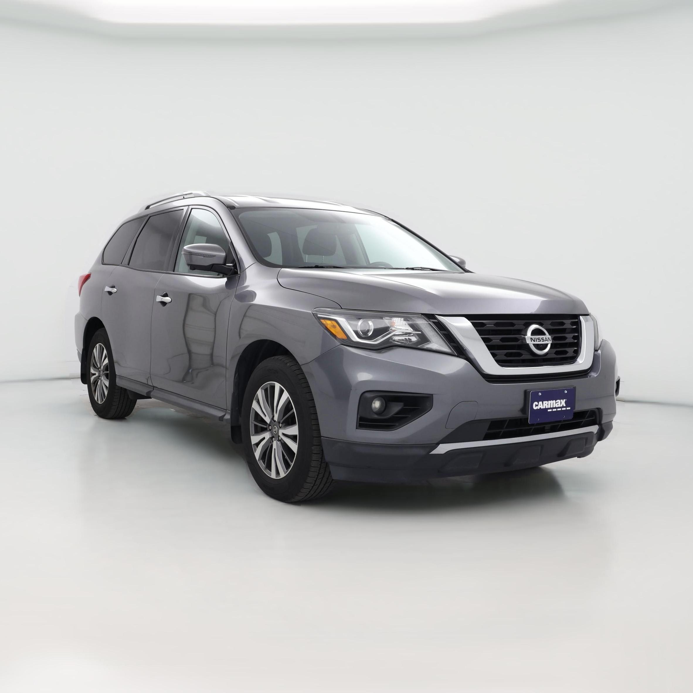 Thumbnail: 2017 Nissan Pathfinder - 1