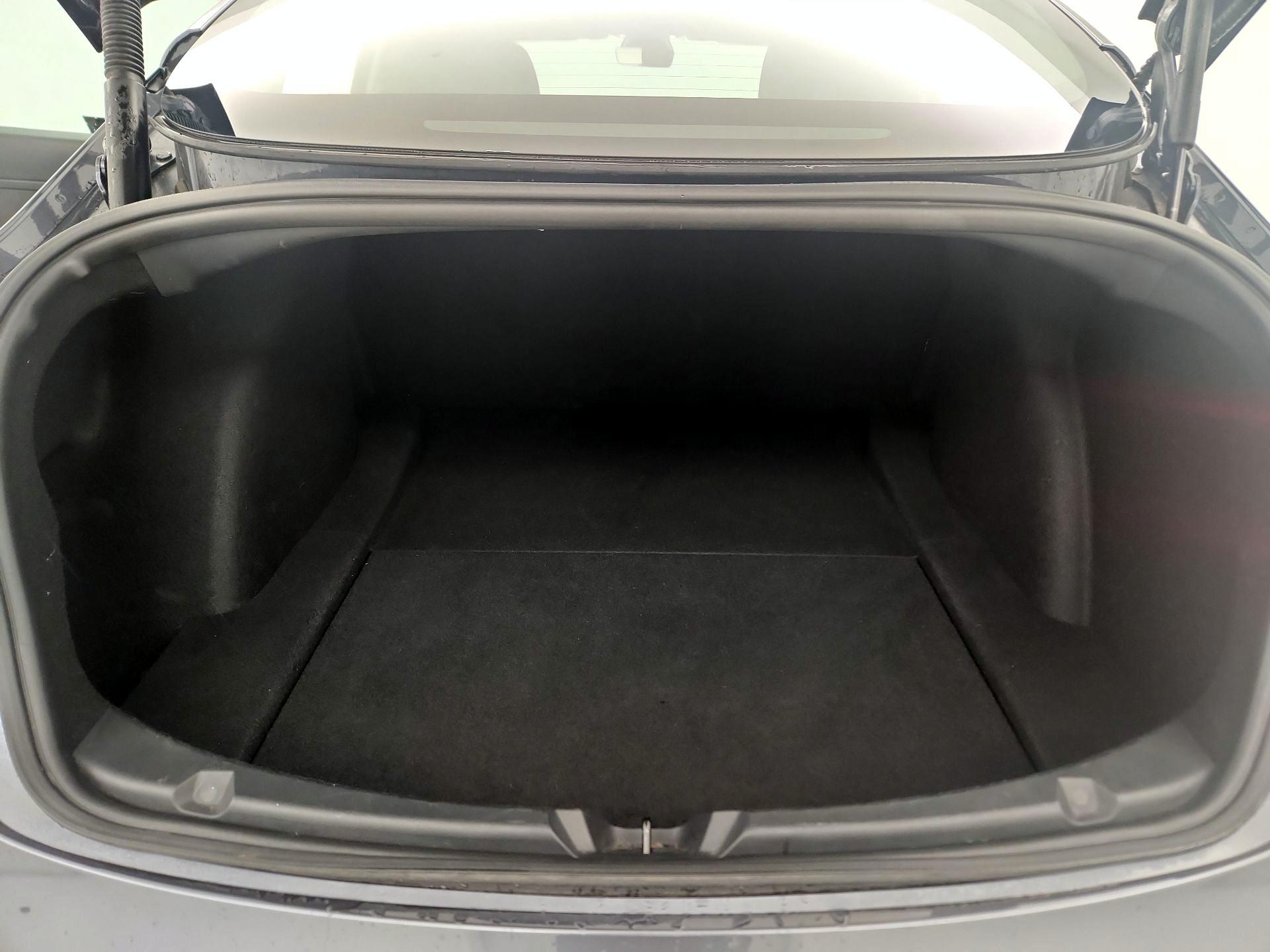 Thumbnail: 2021 Tesla Model 3 - 19