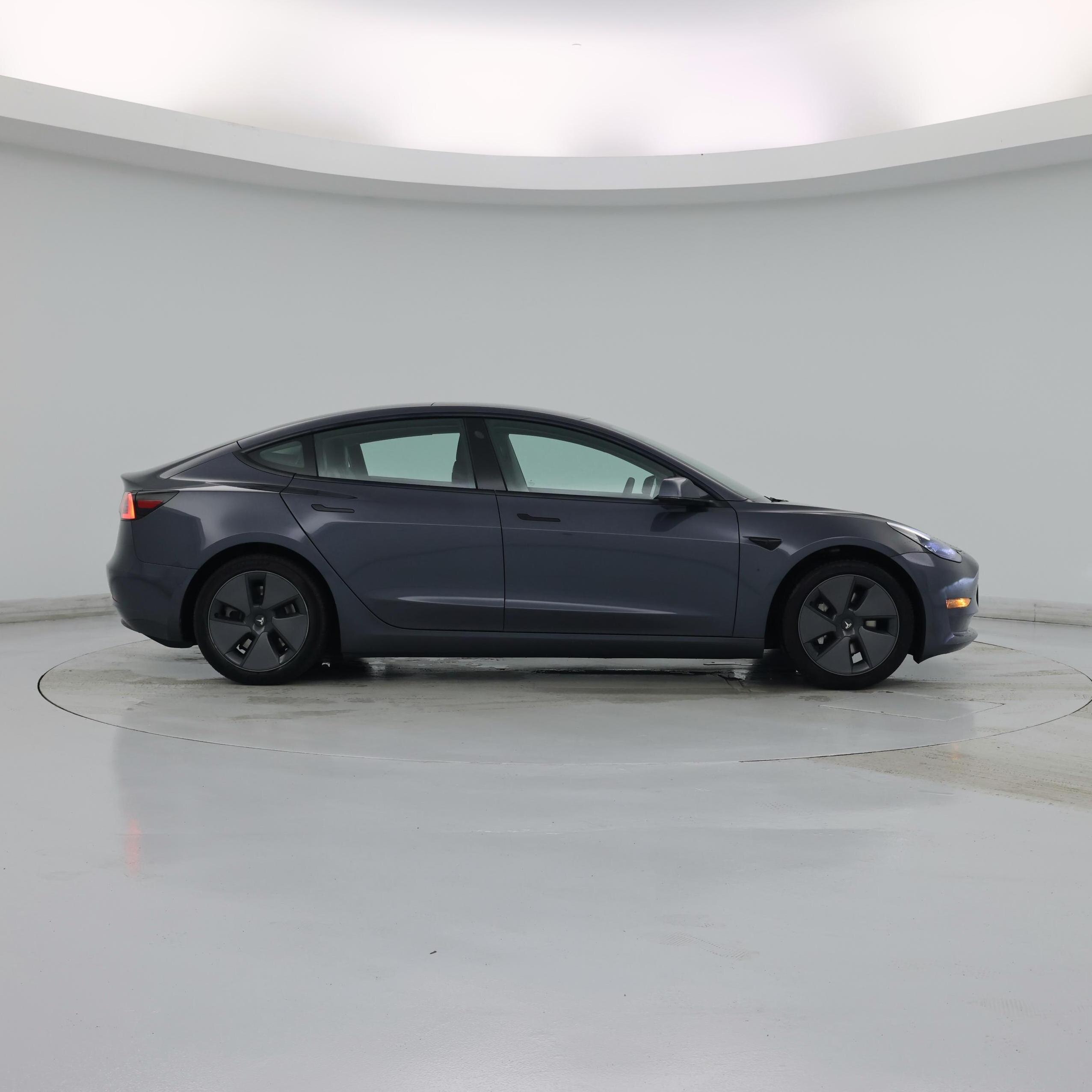 Thumbnail: 2021 Tesla Model 3 - 7