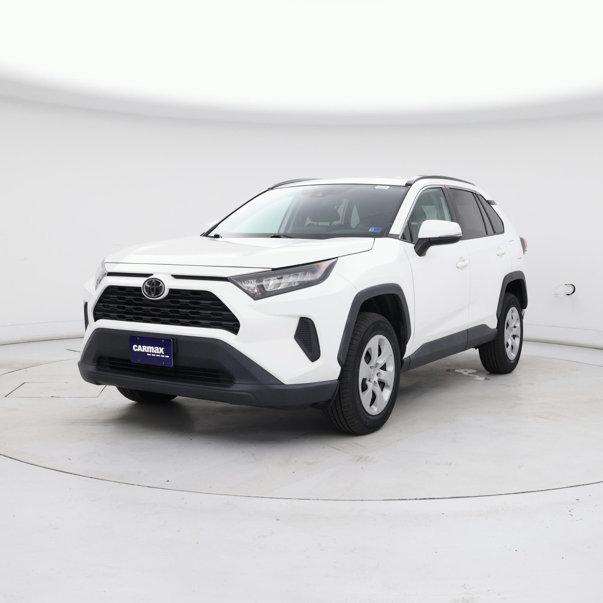 Thumbnail: 2019 Toyota RAV4 - 4