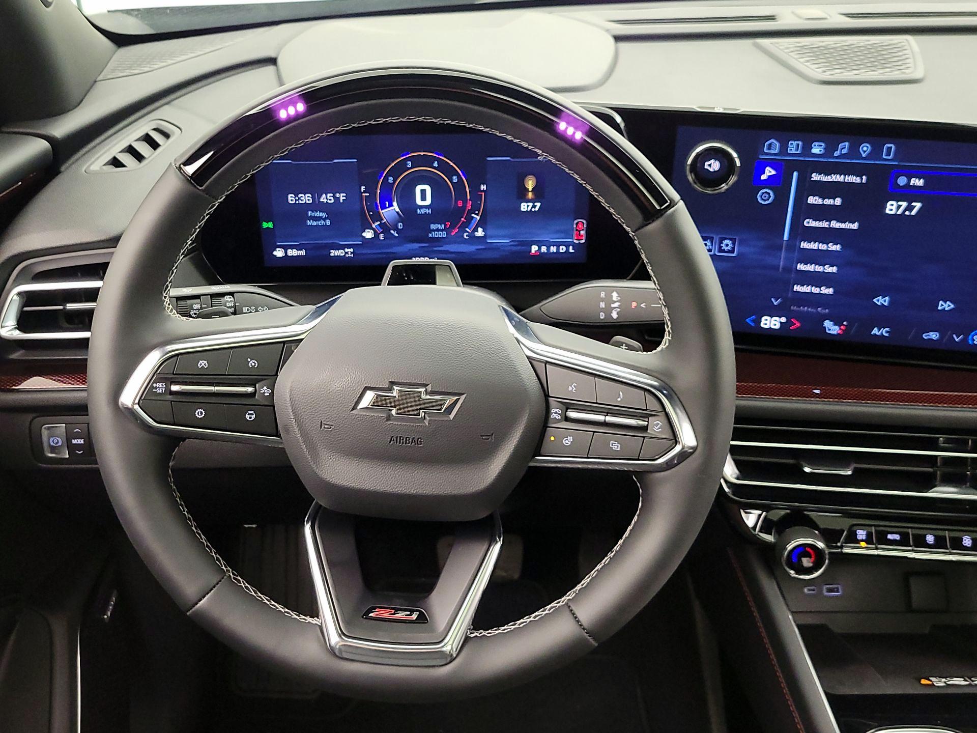 Thumbnail: 2026 Chevrolet Traverse - 10