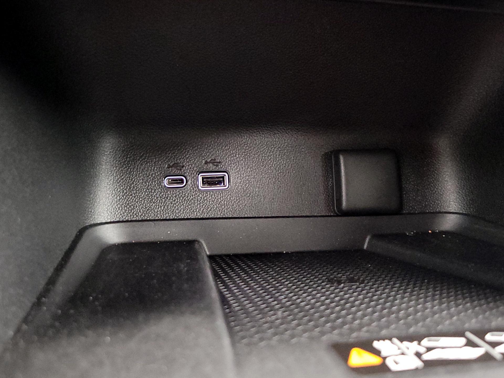 Thumbnail: 2026 Chevrolet Traverse - 18