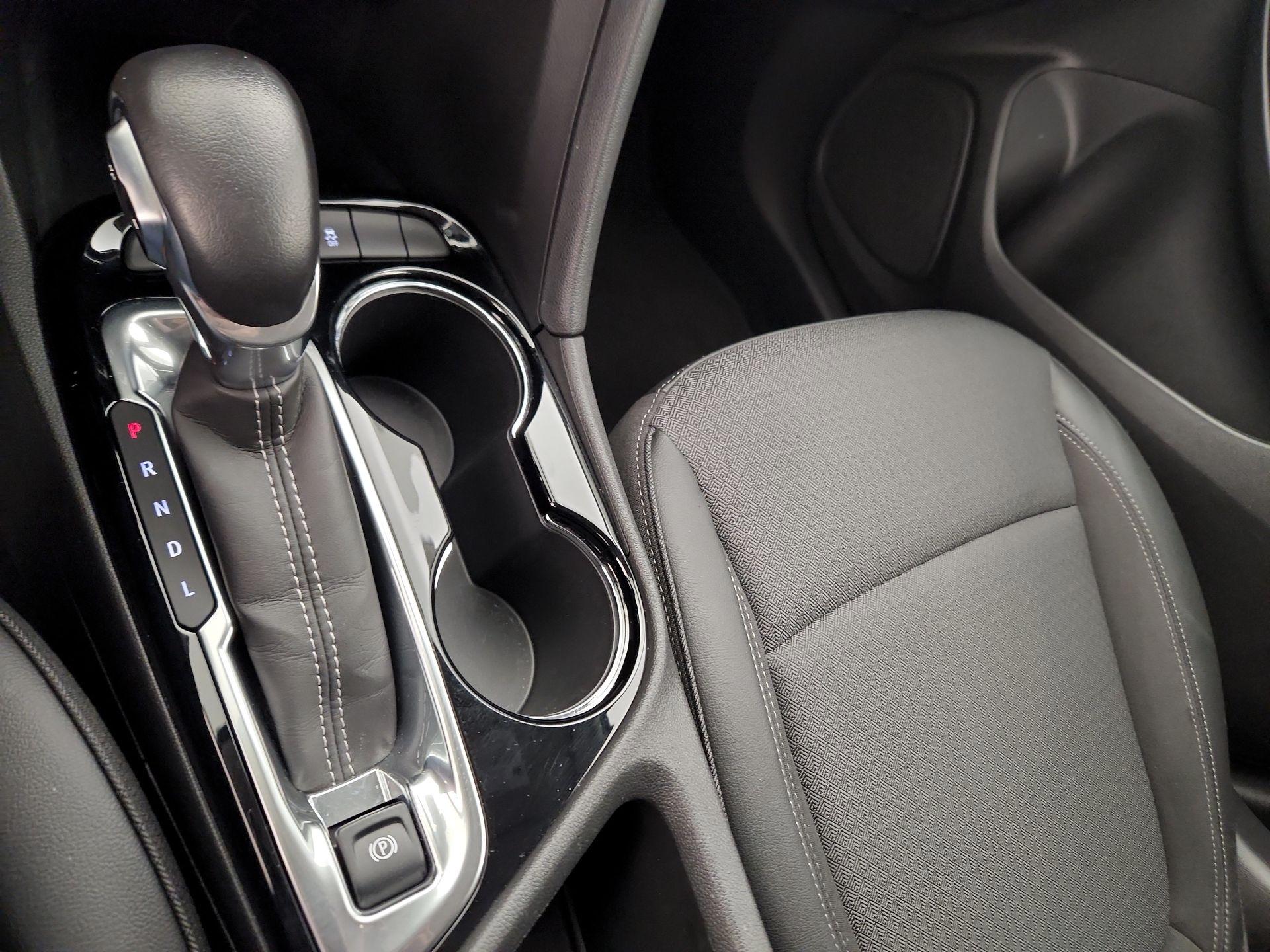 Thumbnail: 2023 Buick Encore GX - 17