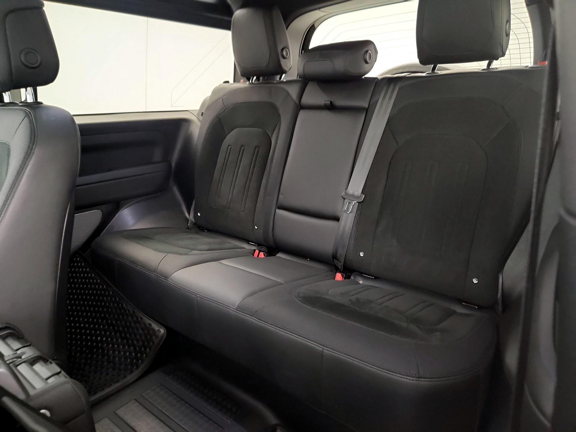 Thumbnail: 2022 Land Rover Defender - 20