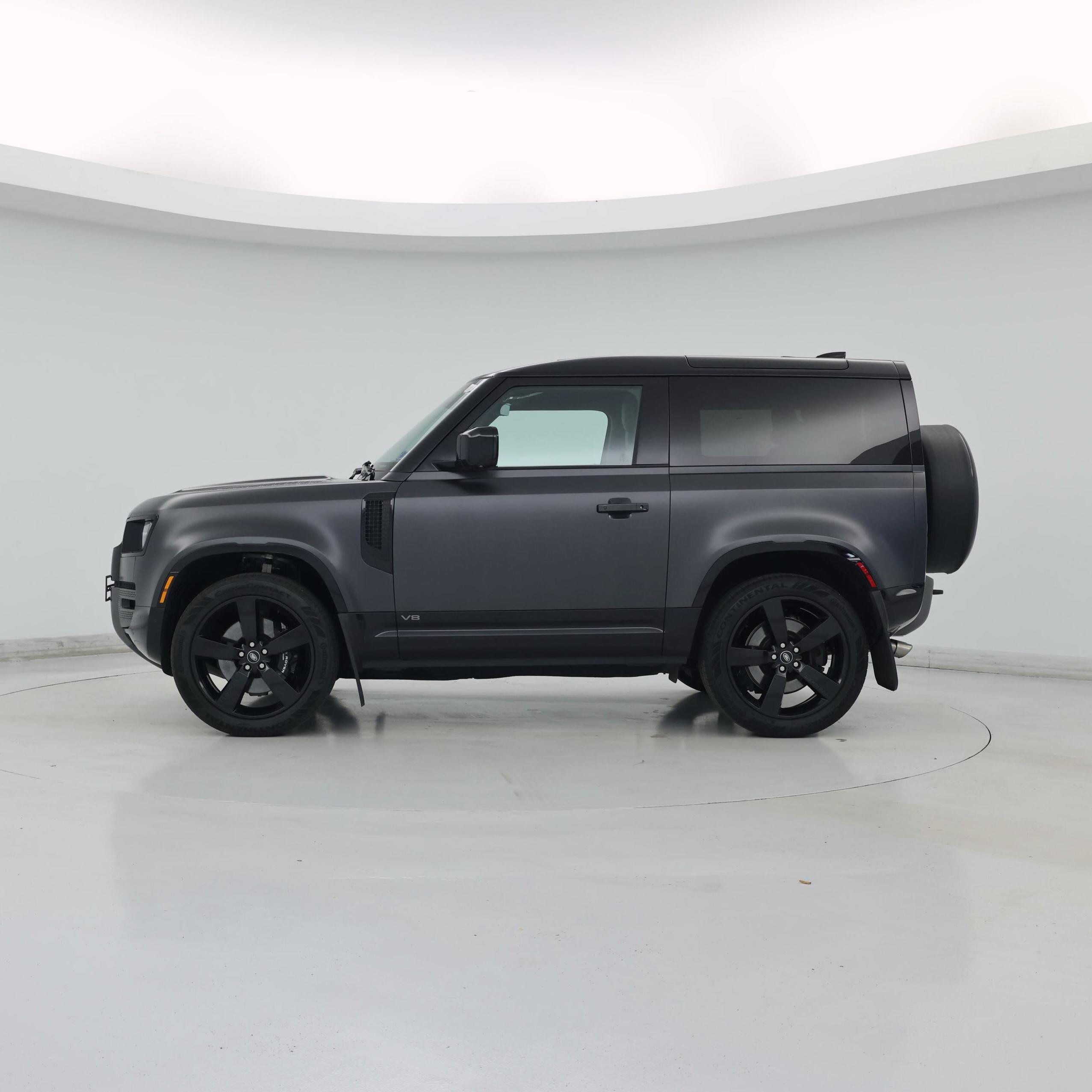 Thumbnail: 2022 Land Rover Defender - 3