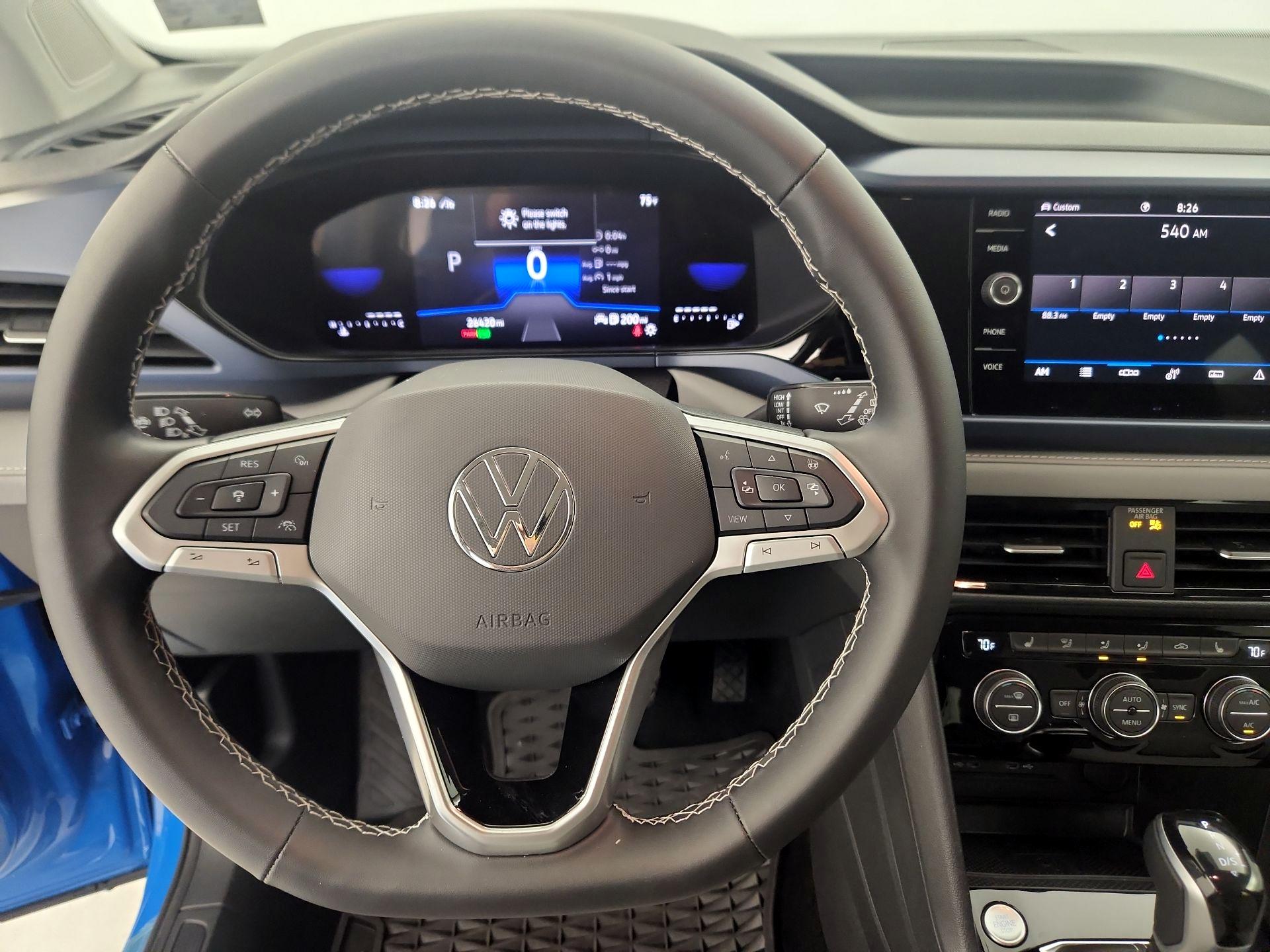 Thumbnail: 2024 Volkswagen Taos - 10