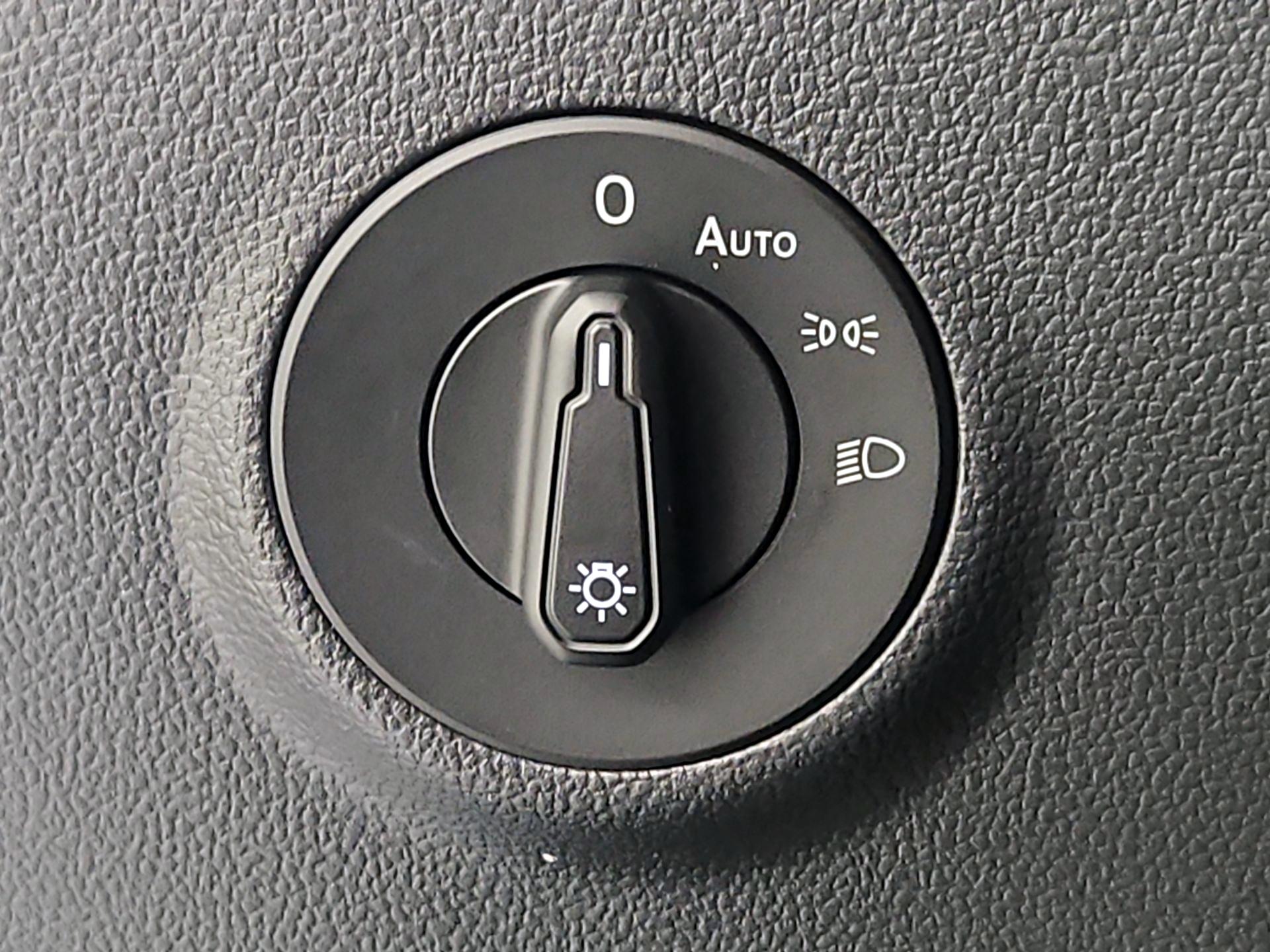 Thumbnail: 2024 Volkswagen Taos - 13