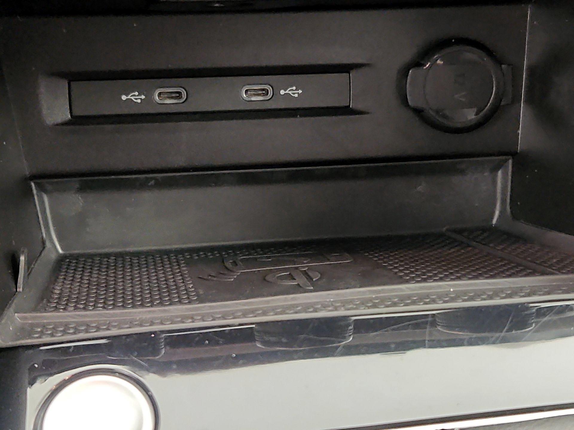 Thumbnail: 2024 Volkswagen Taos - 18