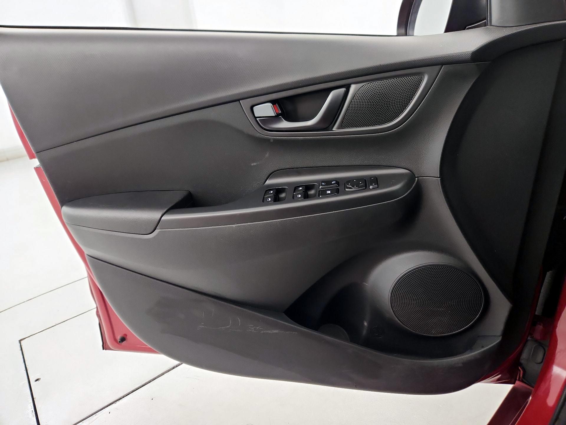 Thumbnail: 2022 Hyundai Kona - 12