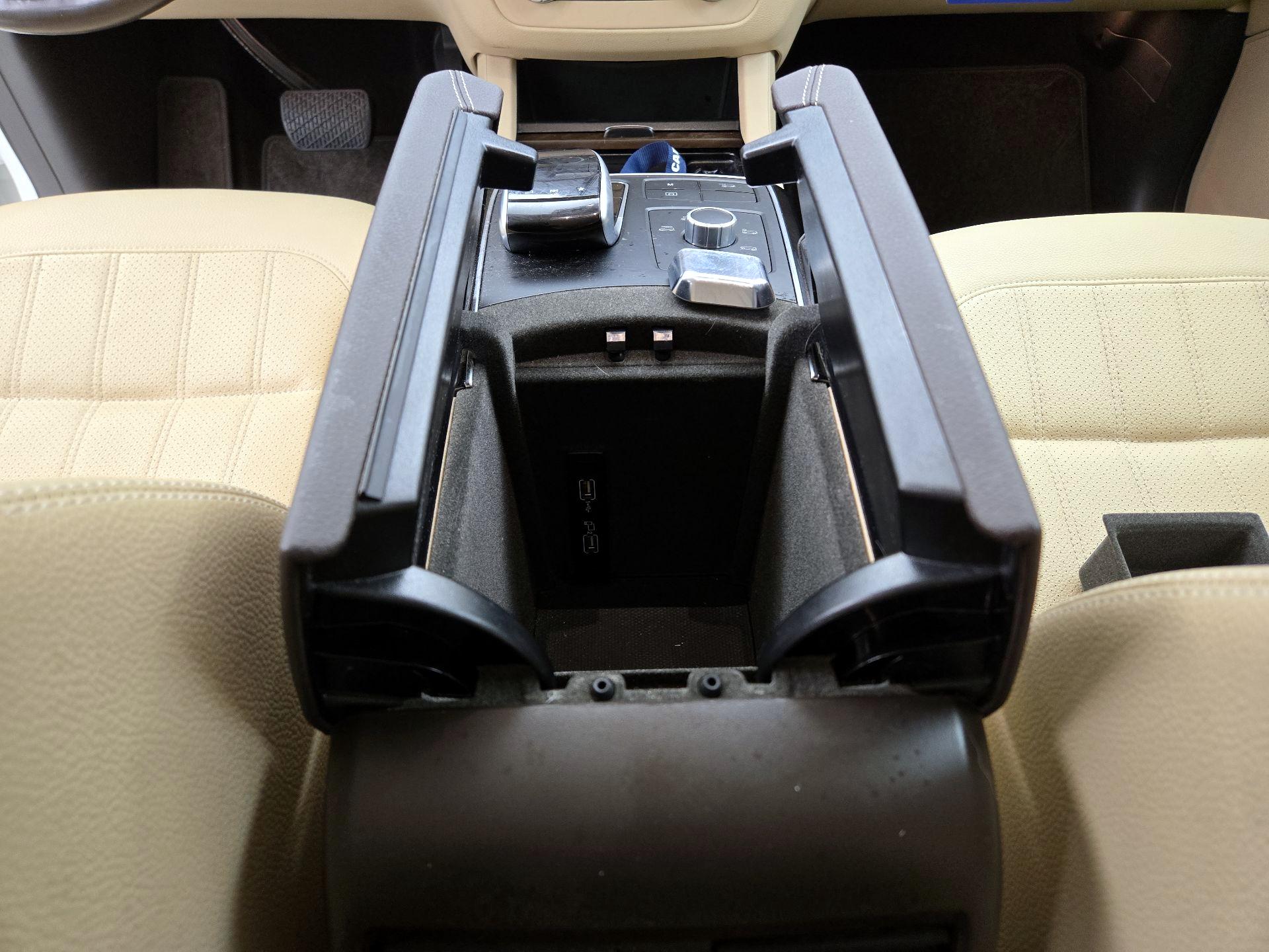 Thumbnail: 2018 Mercedes-Benz GLE - 19