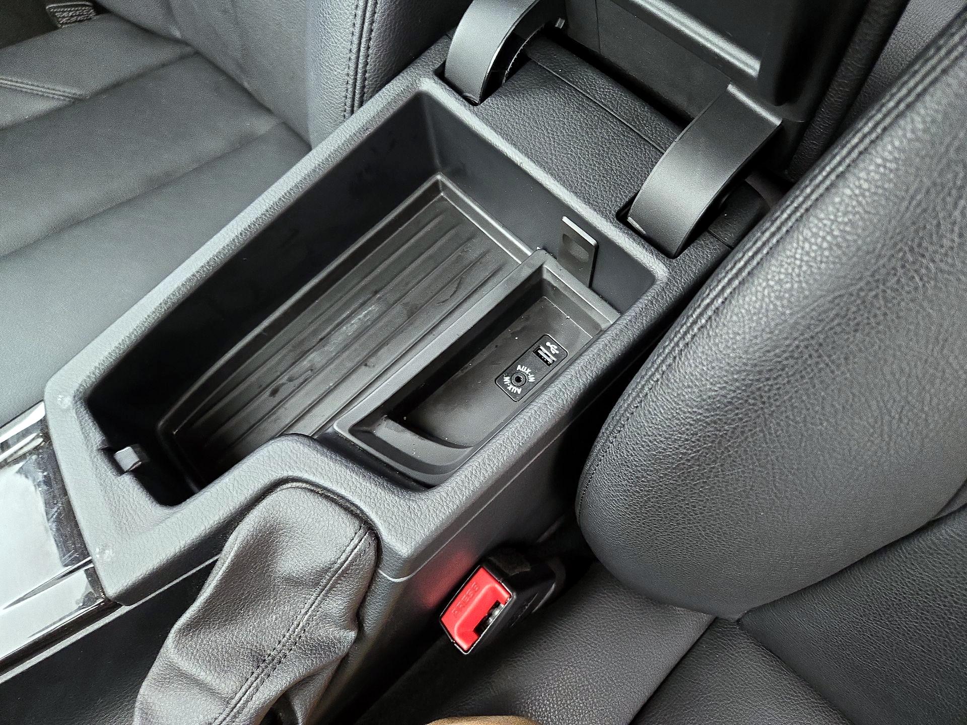 Thumbnail: 2015 BMW 3 Series - 17