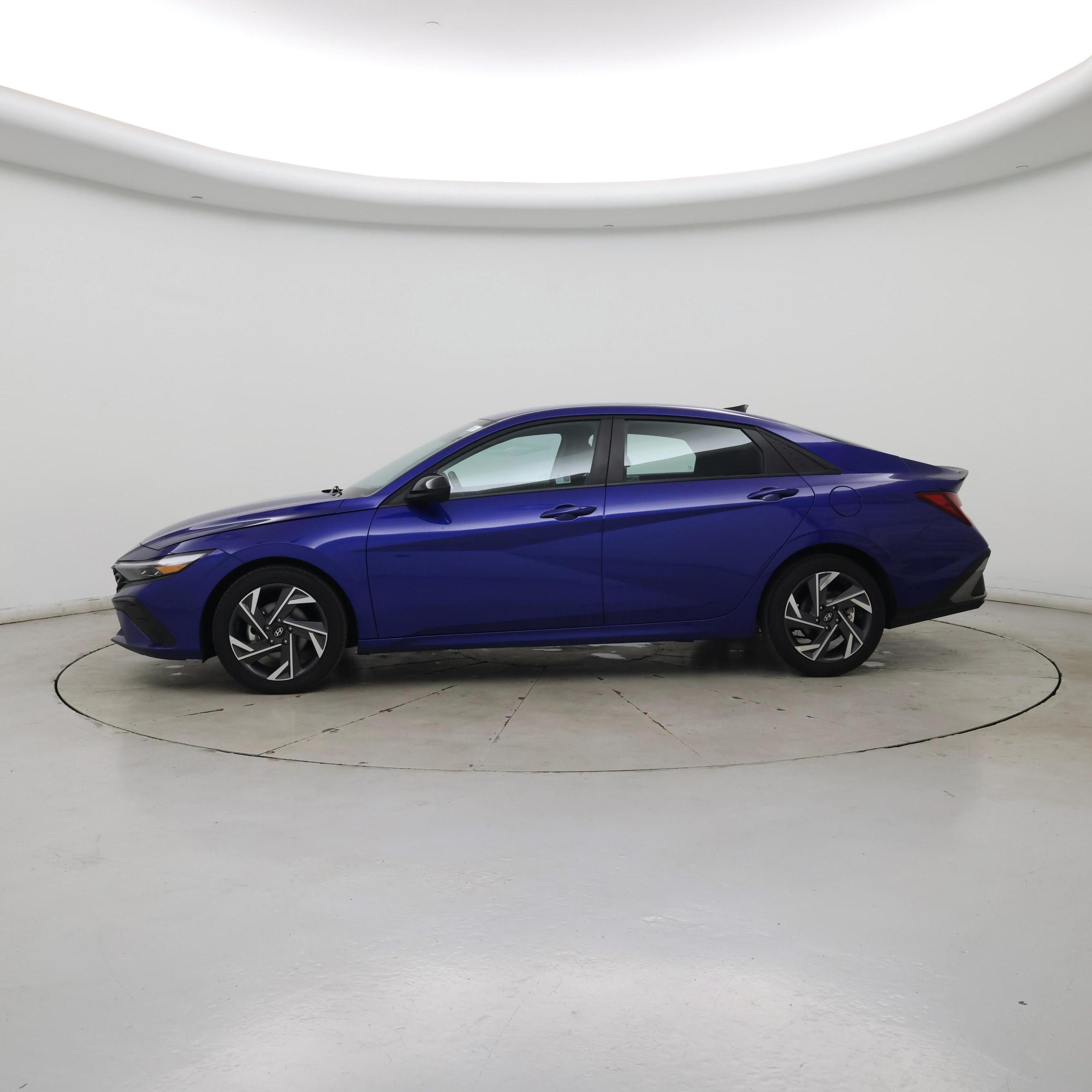 Thumbnail: 2025 Hyundai Elantra - 3