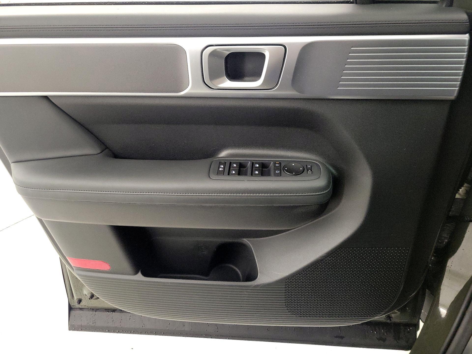 Thumbnail: 2024 Hyundai Santa Fe - 12